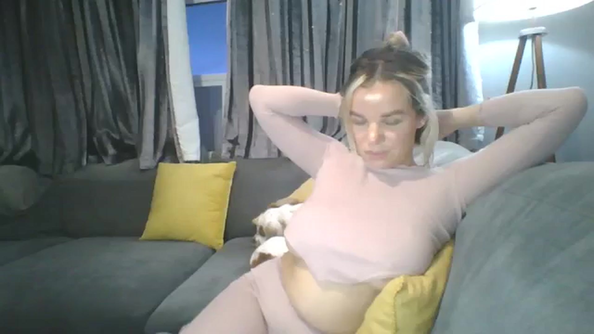 Gallery image thumbnail from TILLY2021's myfreecams stream on, 03/15/2024, 19:11 image 1 of 20