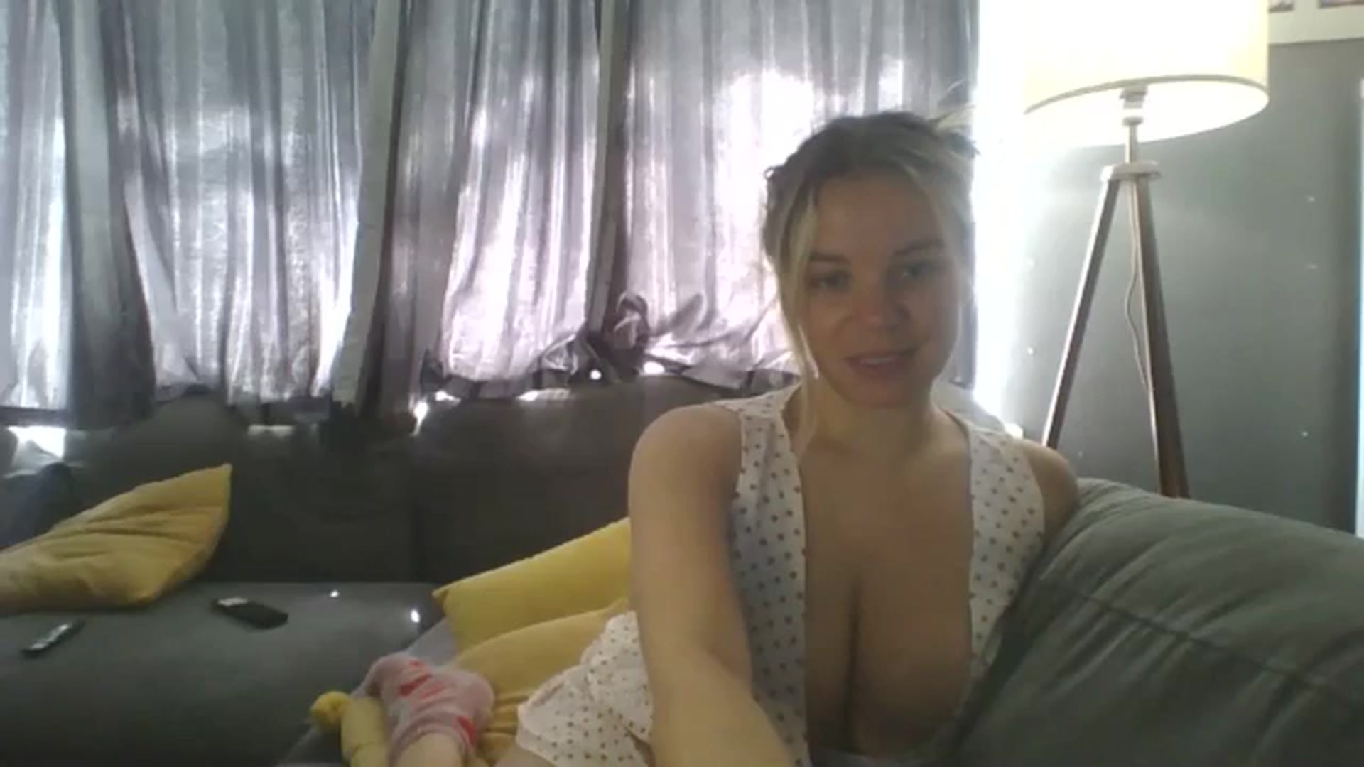 Gallery image thumbnail from TILLY2021's myfreecams stream on, 04/16/2024, 13:12 image 10 of 20
