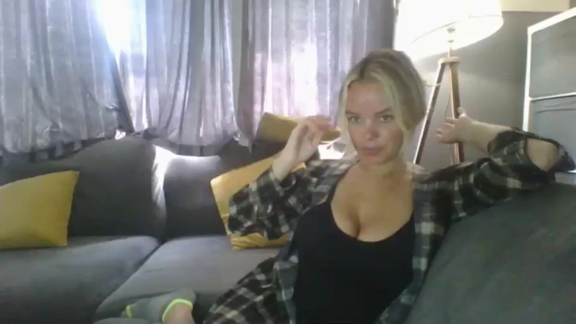 Gallery image thumbnail from TILLY2021's myfreecams stream on, 06/14/2024, 14:21 image 1 of 20