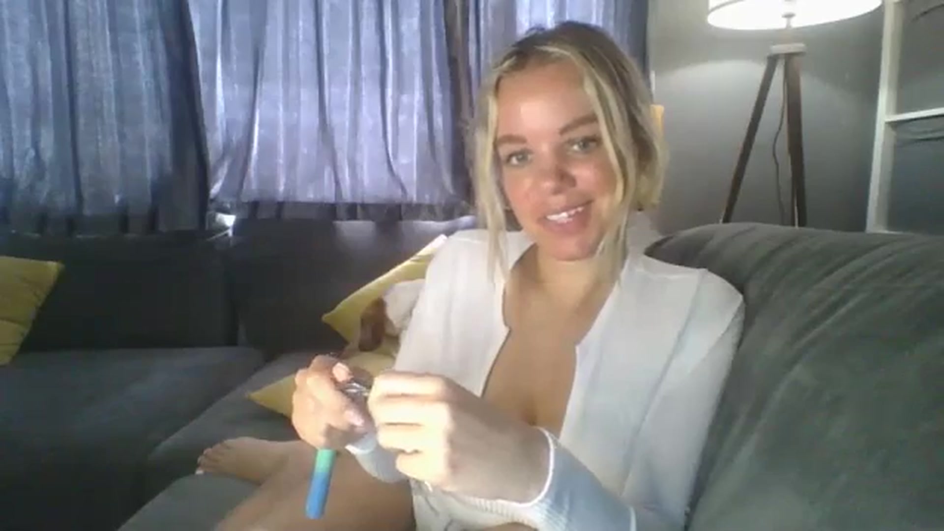 Gallery image thumbnail from TILLY2021's myfreecams stream on, 06/19/2024, 13:59 image 12 of 20