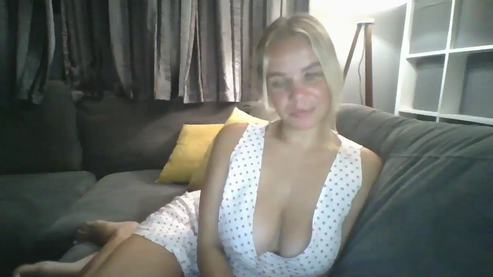Gallery image thumbnail from TILLY2021's myfreecams stream on, 07/06/2024, 23:04 image 6 of 20