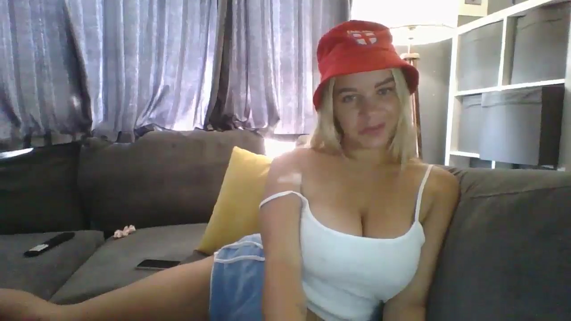 Gallery image thumbnail from TILLY2021's myfreecams stream on, 07/11/2024, 09:24 image 11 of 20