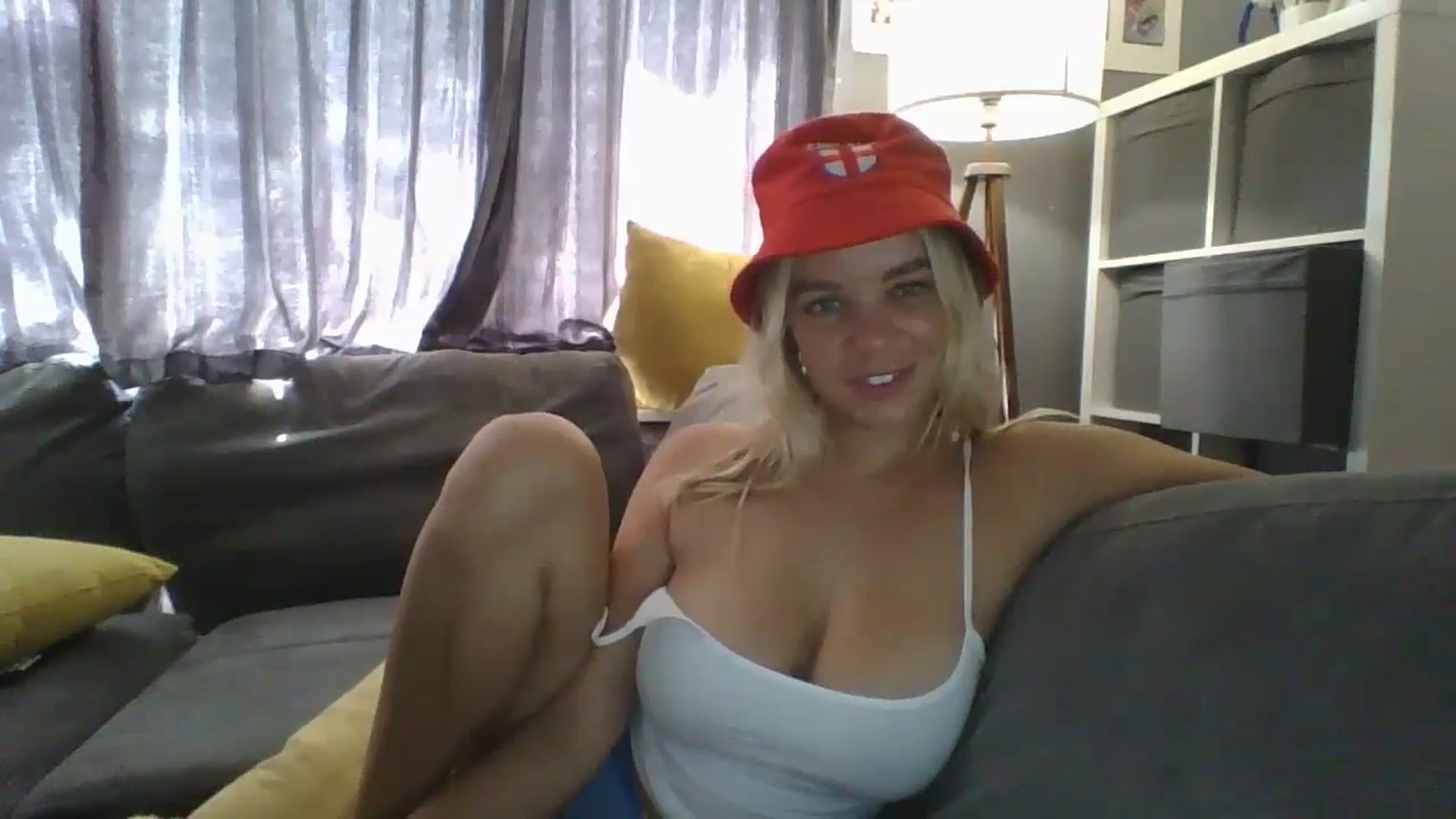 Gallery image thumbnail from TILLY2021's myfreecams stream on, 07/11/2024, 12:06 image 6 of 20