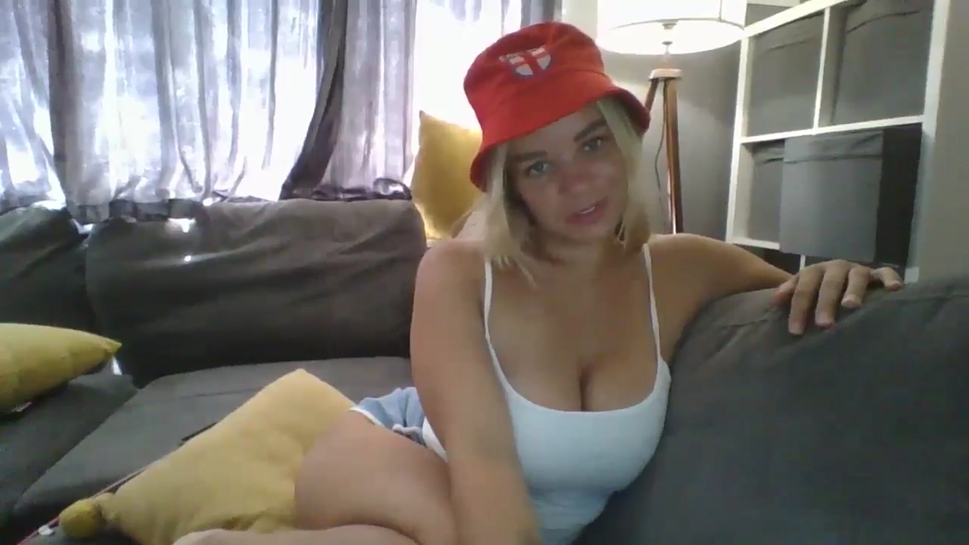 Gallery image thumbnail from TILLY2021's myfreecams stream on, 07/11/2024, 12:06 image 8 of 20