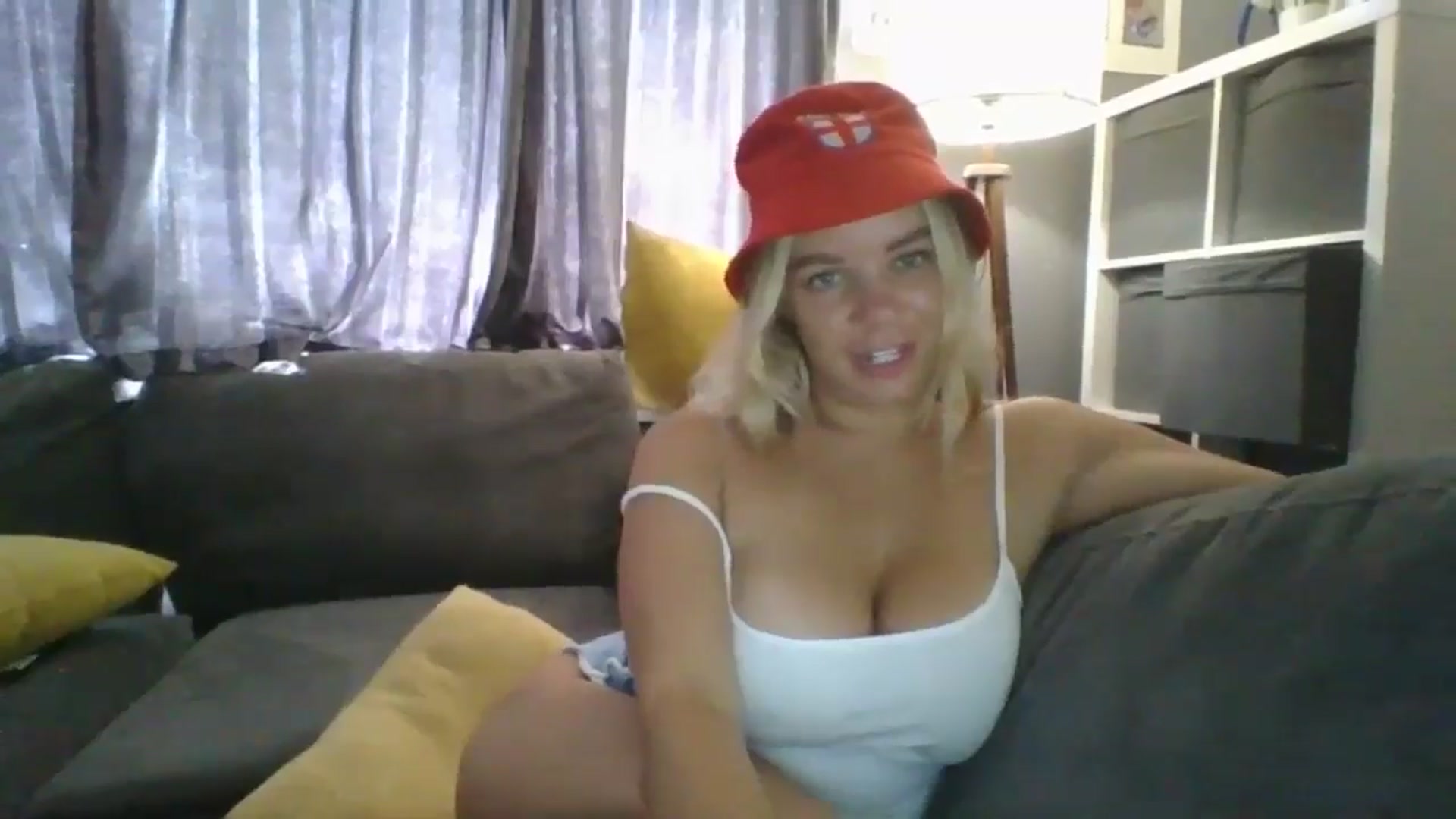 Gallery image thumbnail from TILLY2021's myfreecams stream on, 07/11/2024, 12:06 image 3 of 20