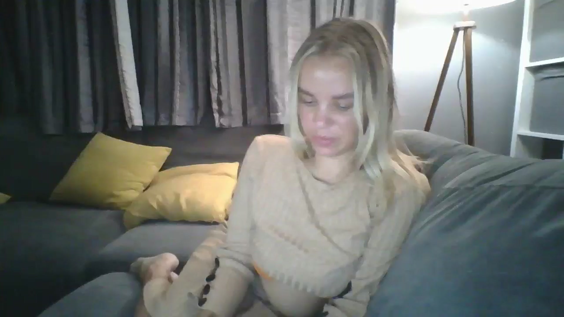 Gallery image thumbnail from TILLY2021's myfreecams stream on, 07/14/2024, 01:27 image 8 of 20