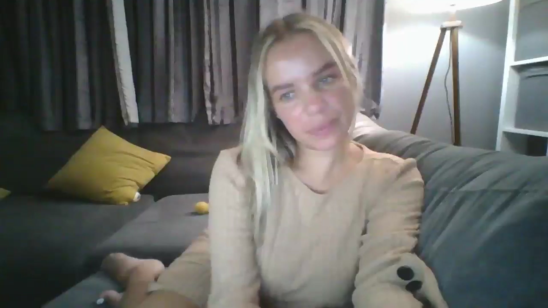 Gallery image thumbnail from TILLY2021's myfreecams stream on, 07/14/2024, 01:27 image 13 of 20