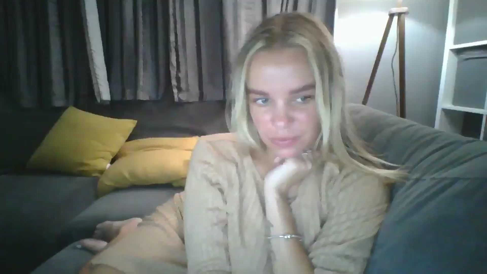 Gallery image thumbnail from TILLY2021's myfreecams stream on, 07/14/2024, 01:27 image 1 of 20