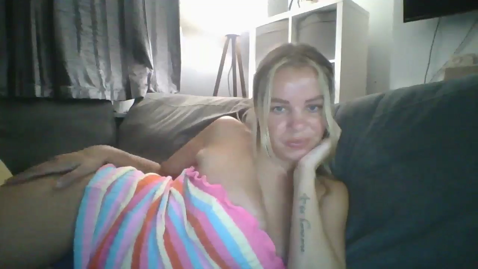 Gallery image thumbnail from TILLY2021's myfreecams stream on, 07/16/2024, 22:34 image 9 of 20