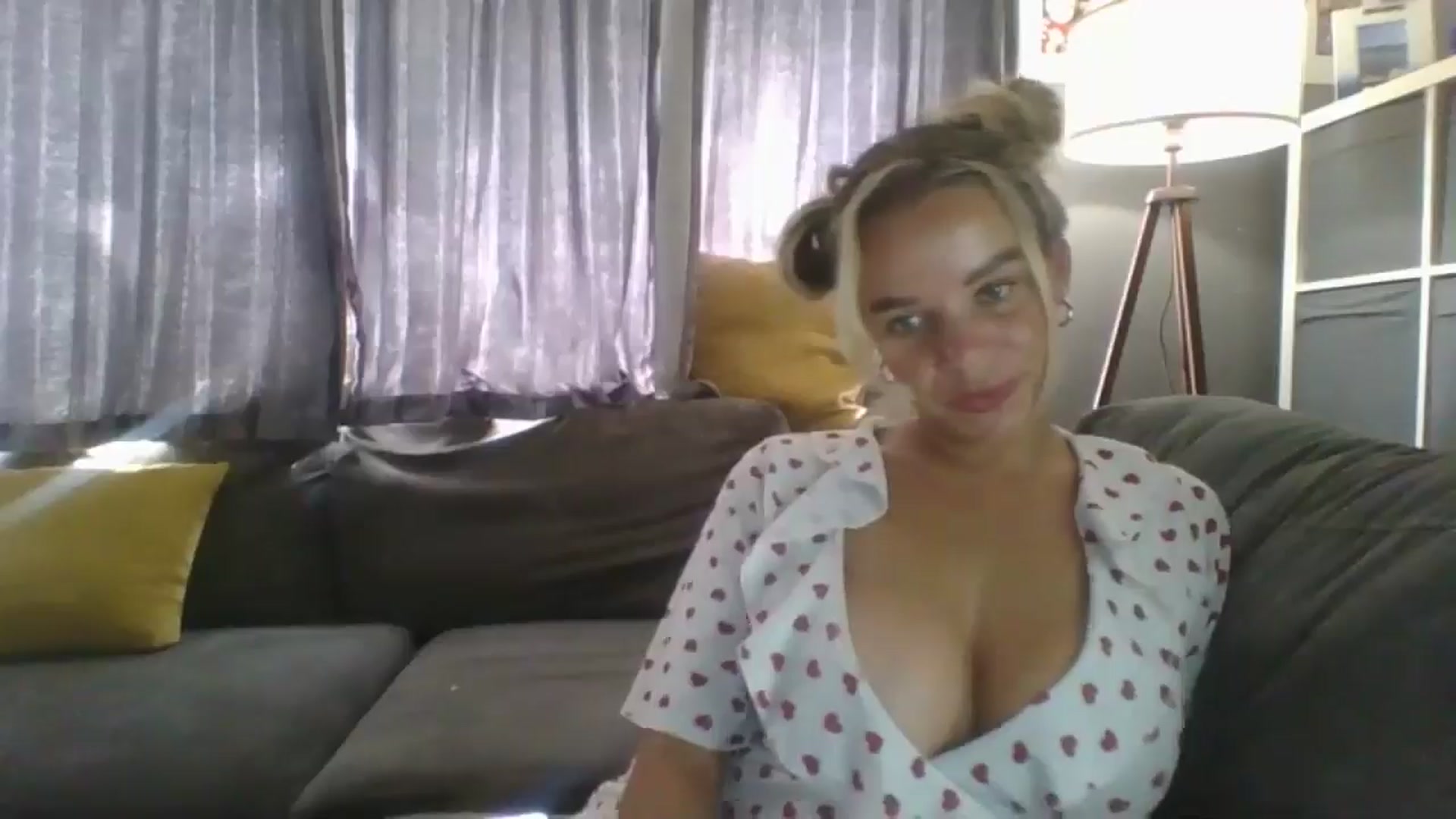 Gallery image thumbnail from TILLY2021's myfreecams stream on, 07/21/2024, 14:44 image 5 of 20