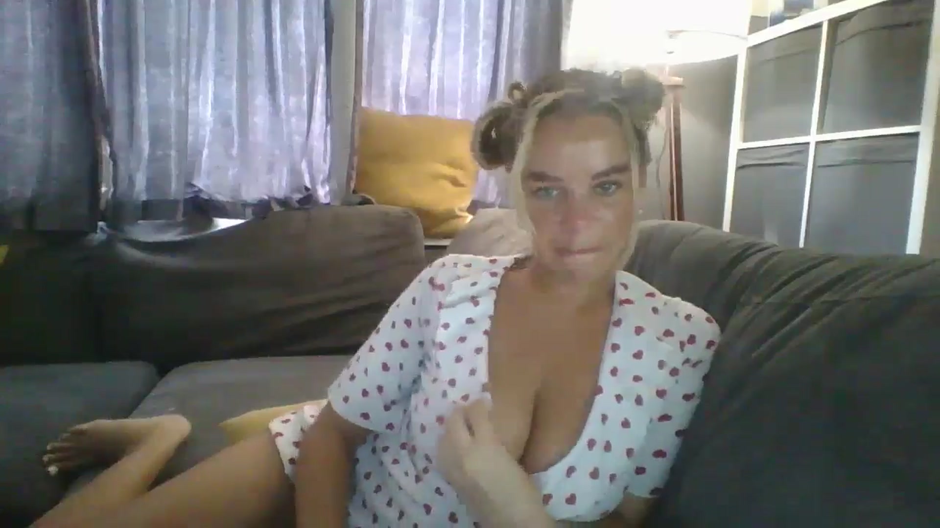 Gallery image thumbnail from TILLY2021's myfreecams stream on, 07/21/2024, 15:57 image 12 of 20