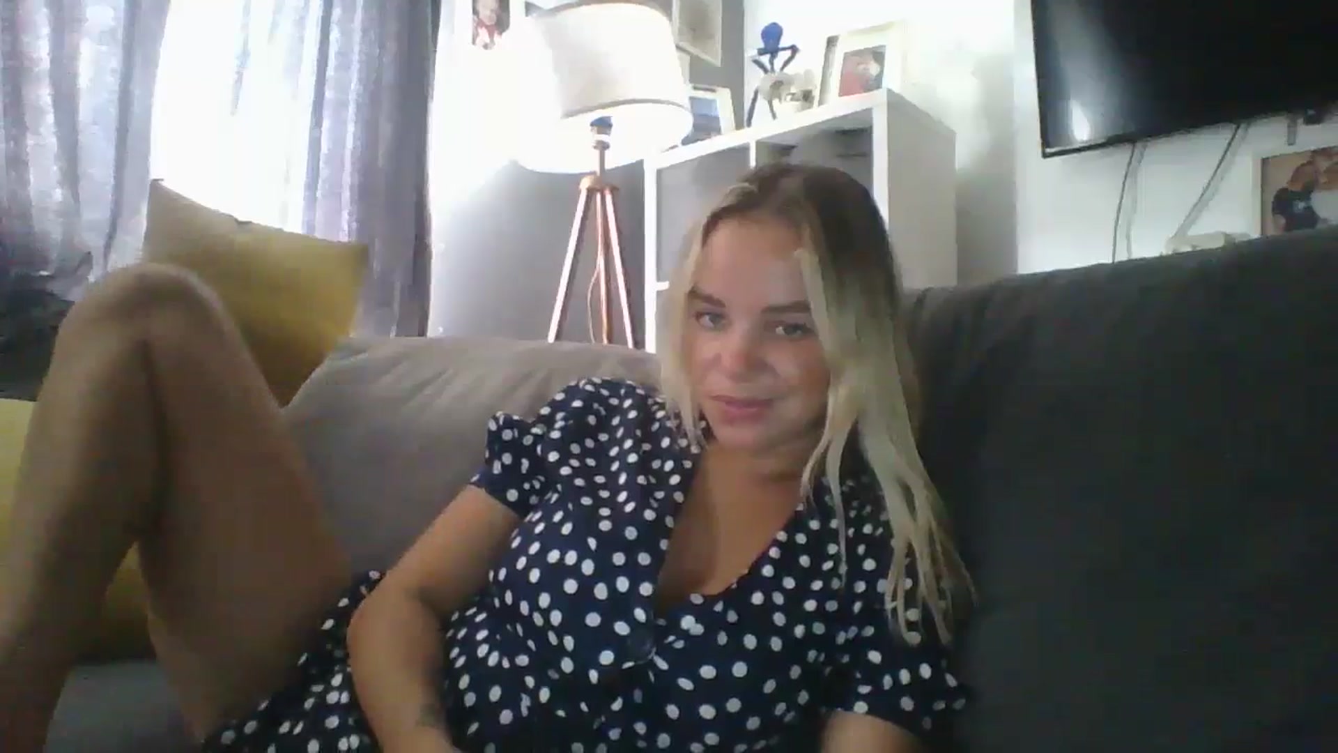 Gallery image thumbnail from TILLY2021's myfreecams stream on, 07/24/2024, 14:57 image 10 of 20