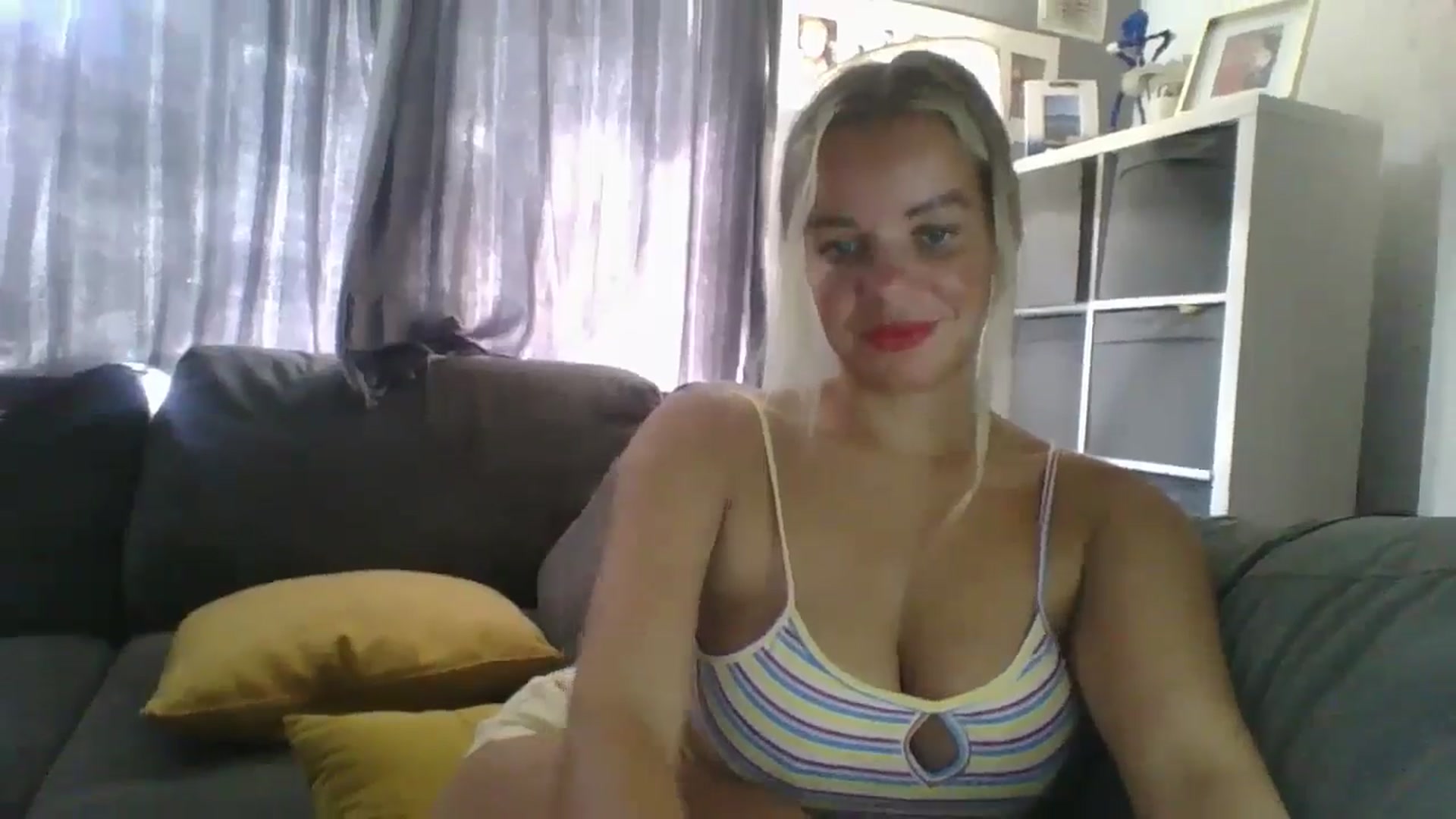 Gallery image thumbnail from TILLY2021's myfreecams stream on, 07/26/2024, 11:52 image 12 of 20