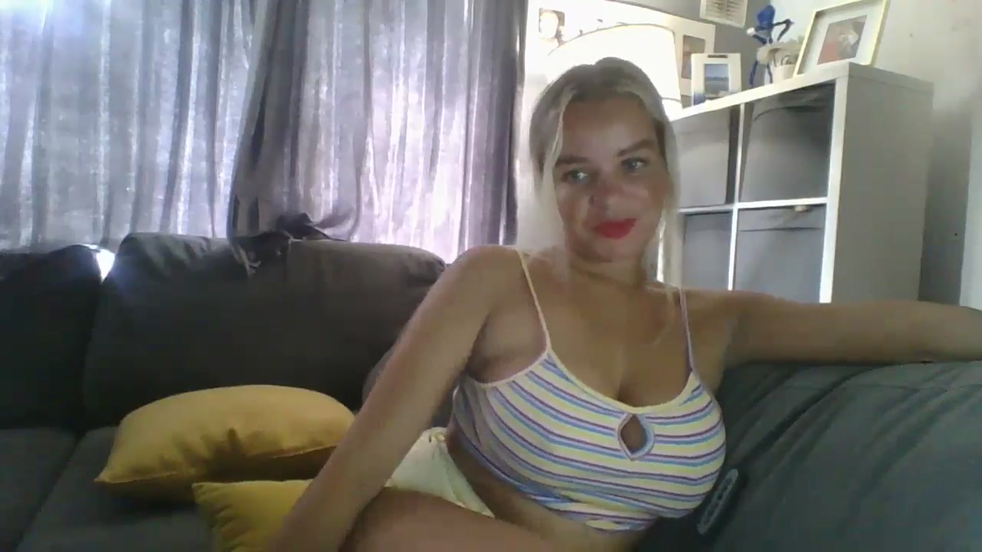 Gallery image thumbnail from TILLY2021's myfreecams stream on, 07/26/2024, 11:52 image 11 of 20