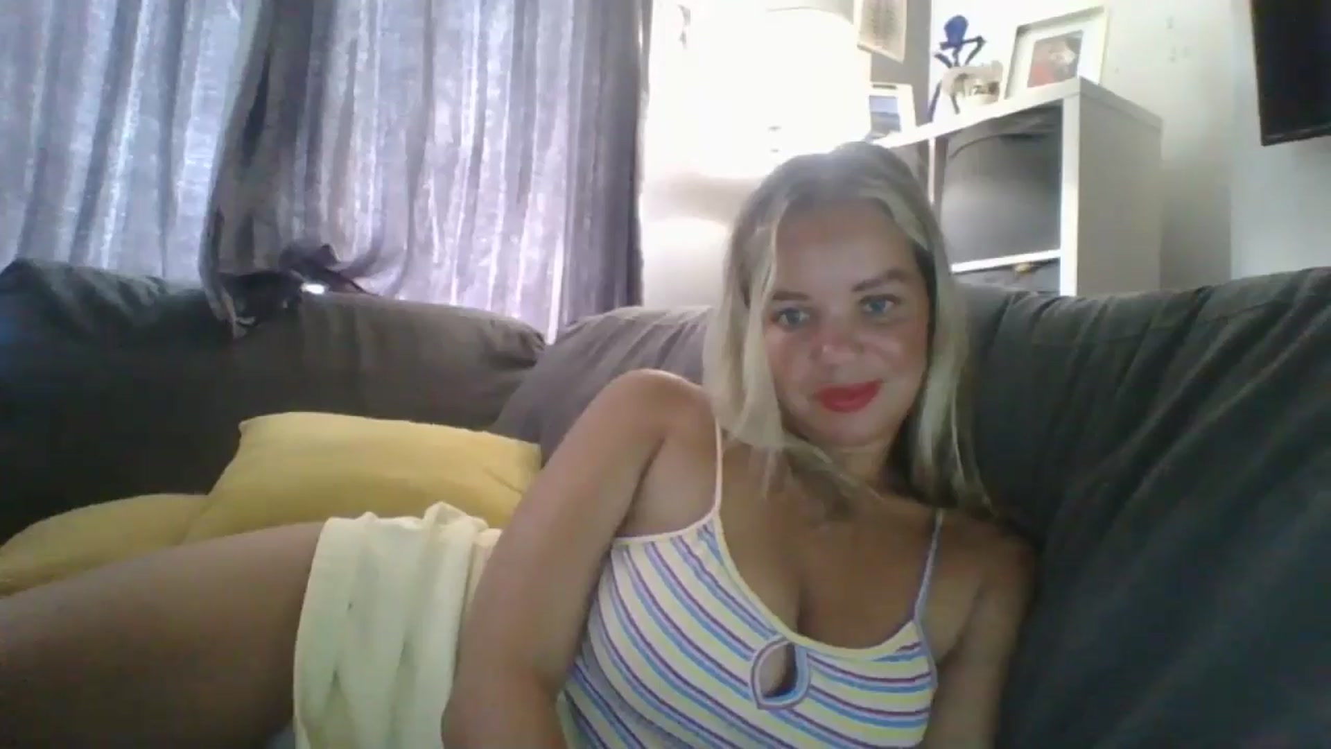 Gallery image thumbnail from TILLY2021's myfreecams stream on, 07/26/2024, 12:29 image 12 of 20