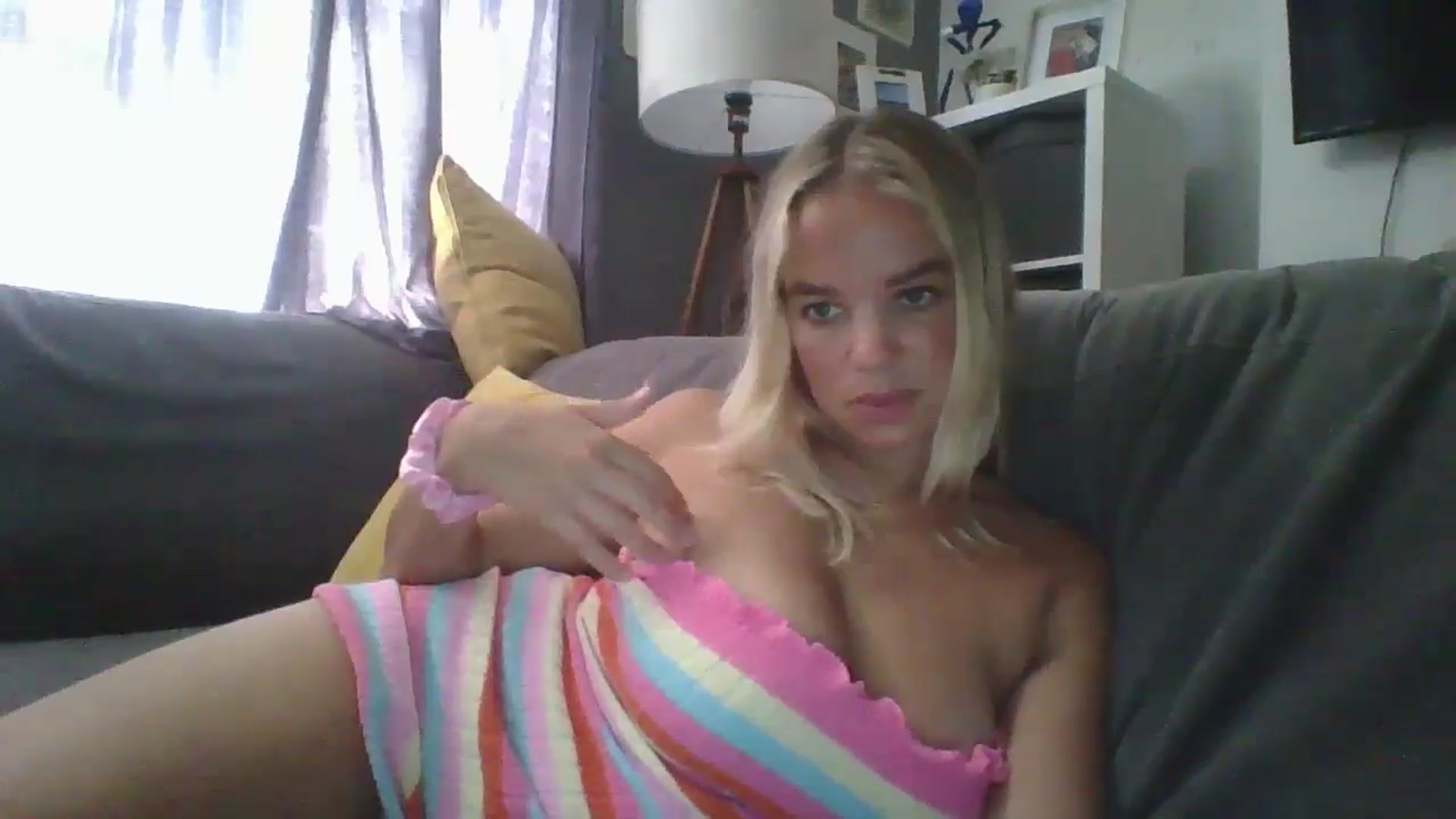 Gallery image thumbnail from TILLY2021's myfreecams stream on, 08/09/2024, 13:16 image 12 of 20