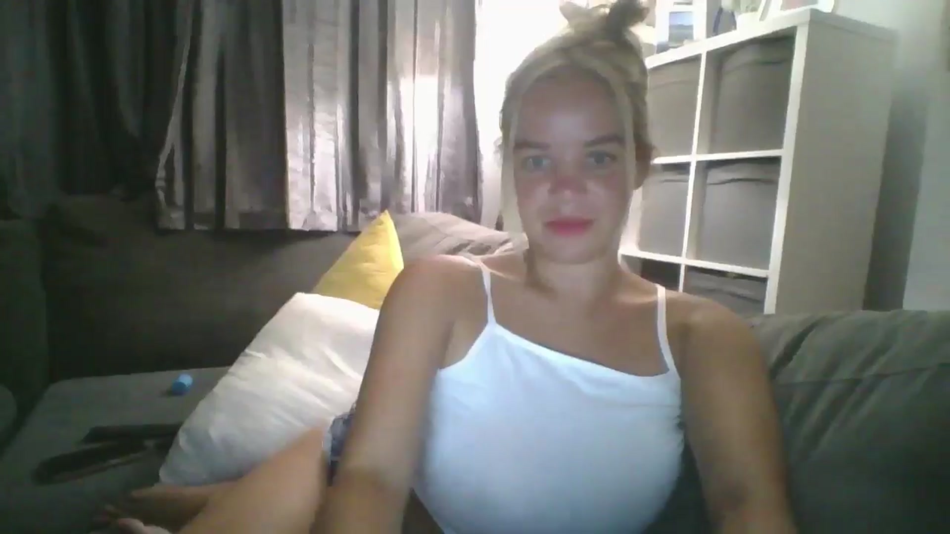 Gallery image thumbnail from TILLY2021's myfreecams stream on, 08/13/2024, 22:15 image 10 of 20
