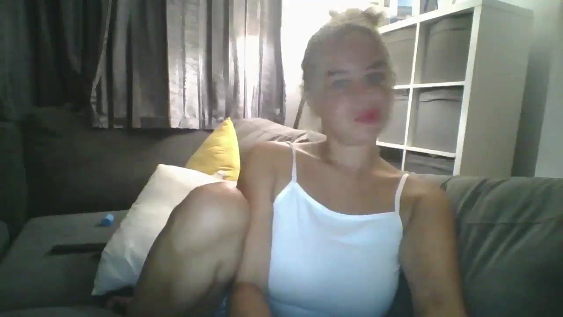Gallery image thumbnail from TILLY2021's myfreecams stream on, 08/13/2024, 22:15 image 16 of 20