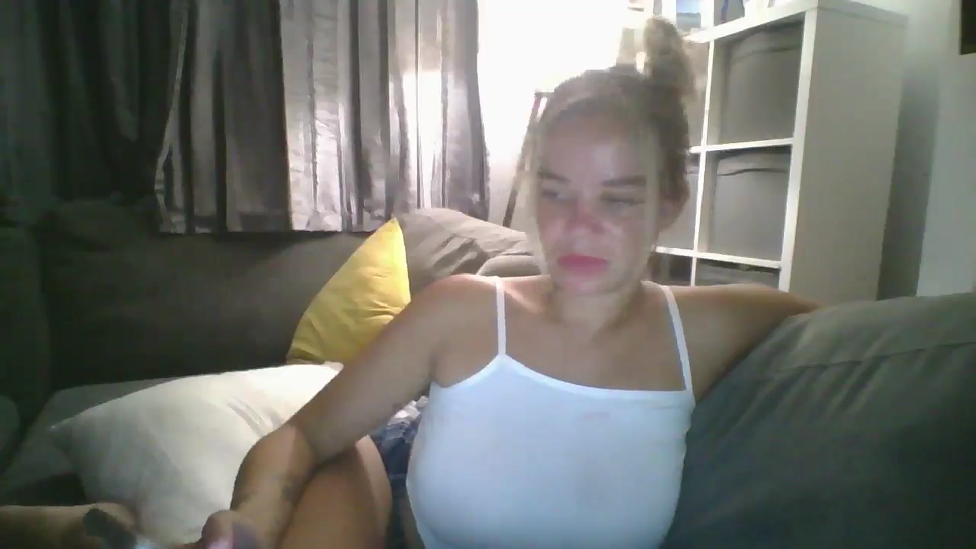 Gallery image thumbnail from TILLY2021's myfreecams stream on, 08/13/2024, 23:47 image 15 of 20