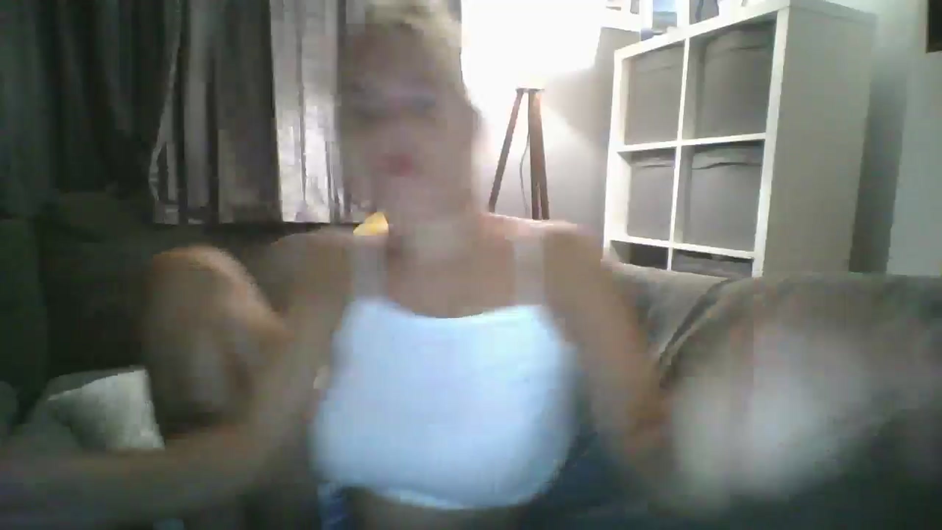 Gallery image thumbnail from TILLY2021's myfreecams stream on, 08/13/2024, 23:47 image 4 of 20