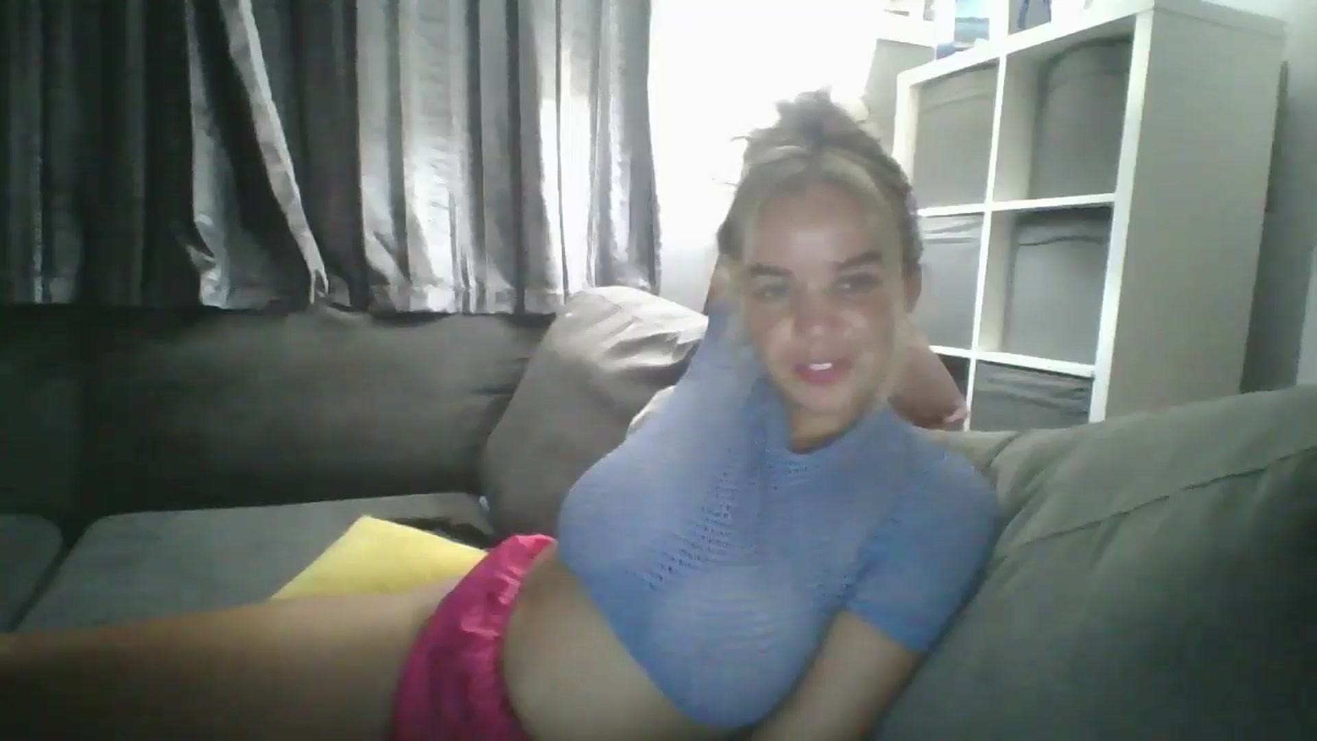 Gallery image thumbnail from TILLY2021's myfreecams stream on, 08/14/2024, 22:31 image 16 of 20
