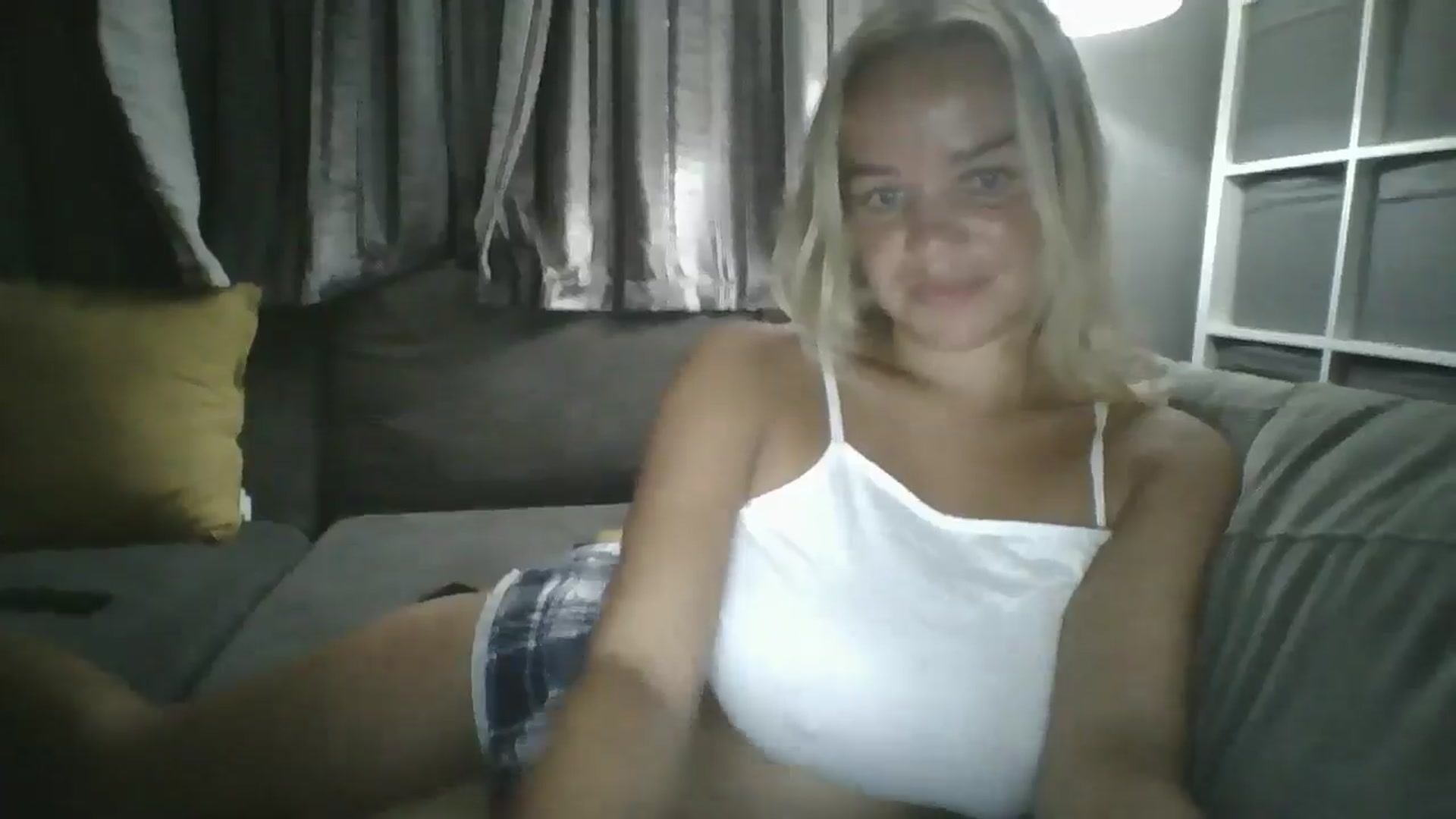 Gallery image thumbnail from TILLY2021's myfreecams stream on, 08/28/2024, 22:19 image 11 of 20