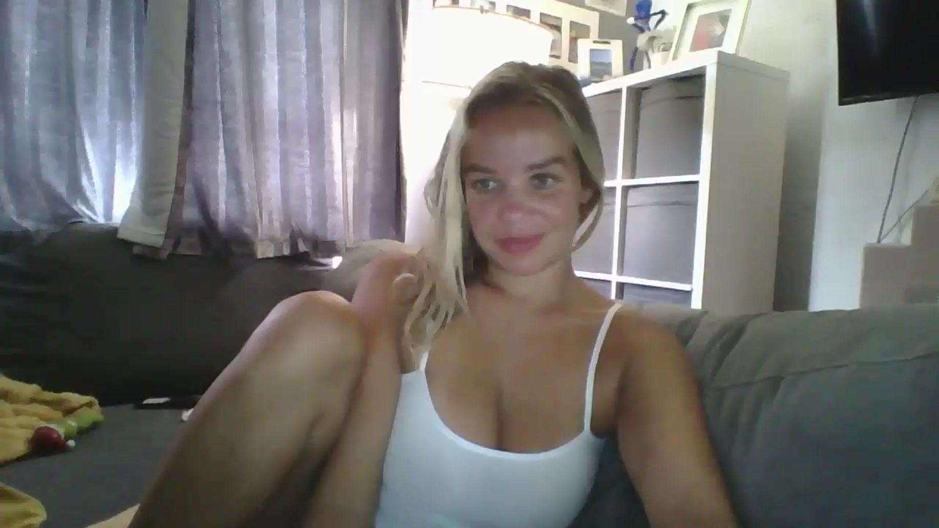 Gallery image thumbnail from TILLY2021's myfreecams stream on, 08/30/2024, 17:16 image 4 of 20
