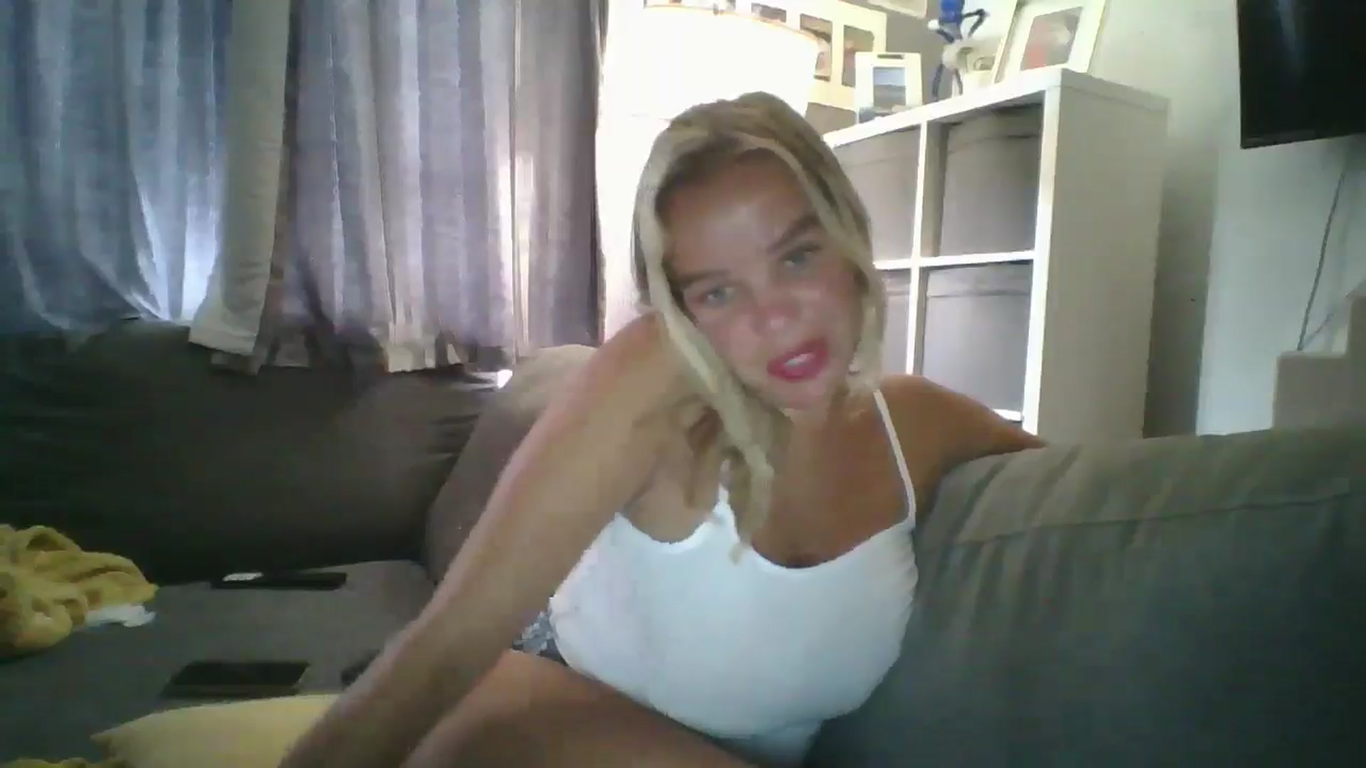 Gallery image thumbnail from TILLY2021's myfreecams stream on, 08/30/2024, 18:24 image 3 of 20