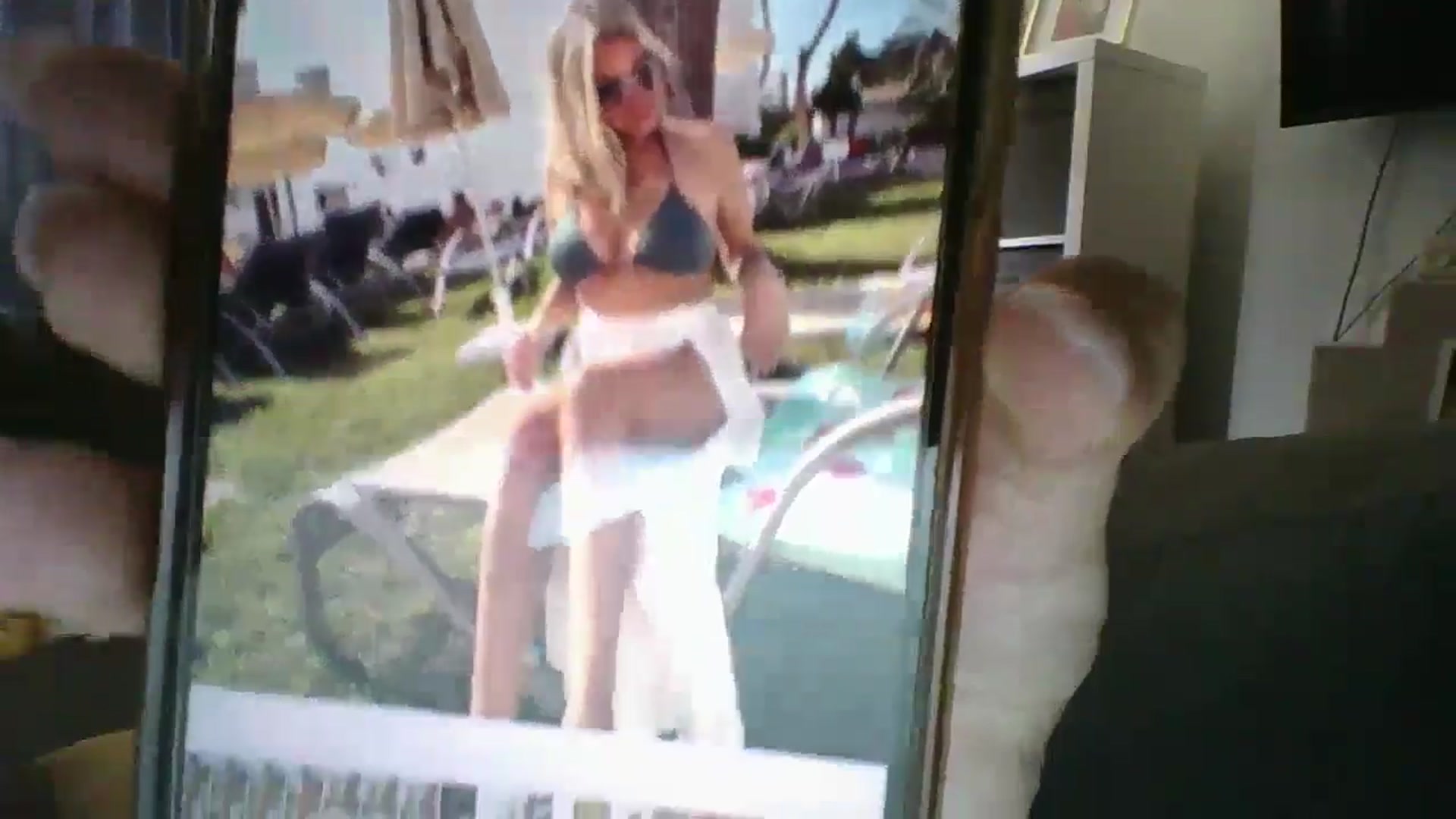 Gallery image thumbnail from TILLY2021's myfreecams stream on, 08/30/2024, 18:24 image 14 of 20