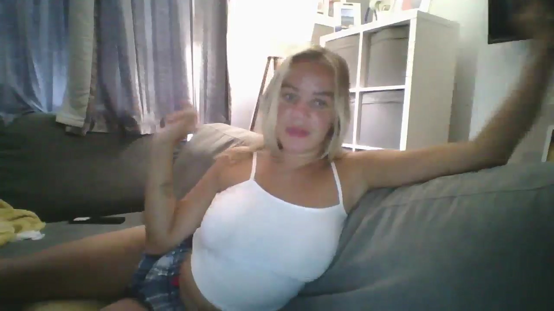 Gallery image thumbnail from TILLY2021's myfreecams stream on, 08/30/2024, 18:24 image 17 of 20