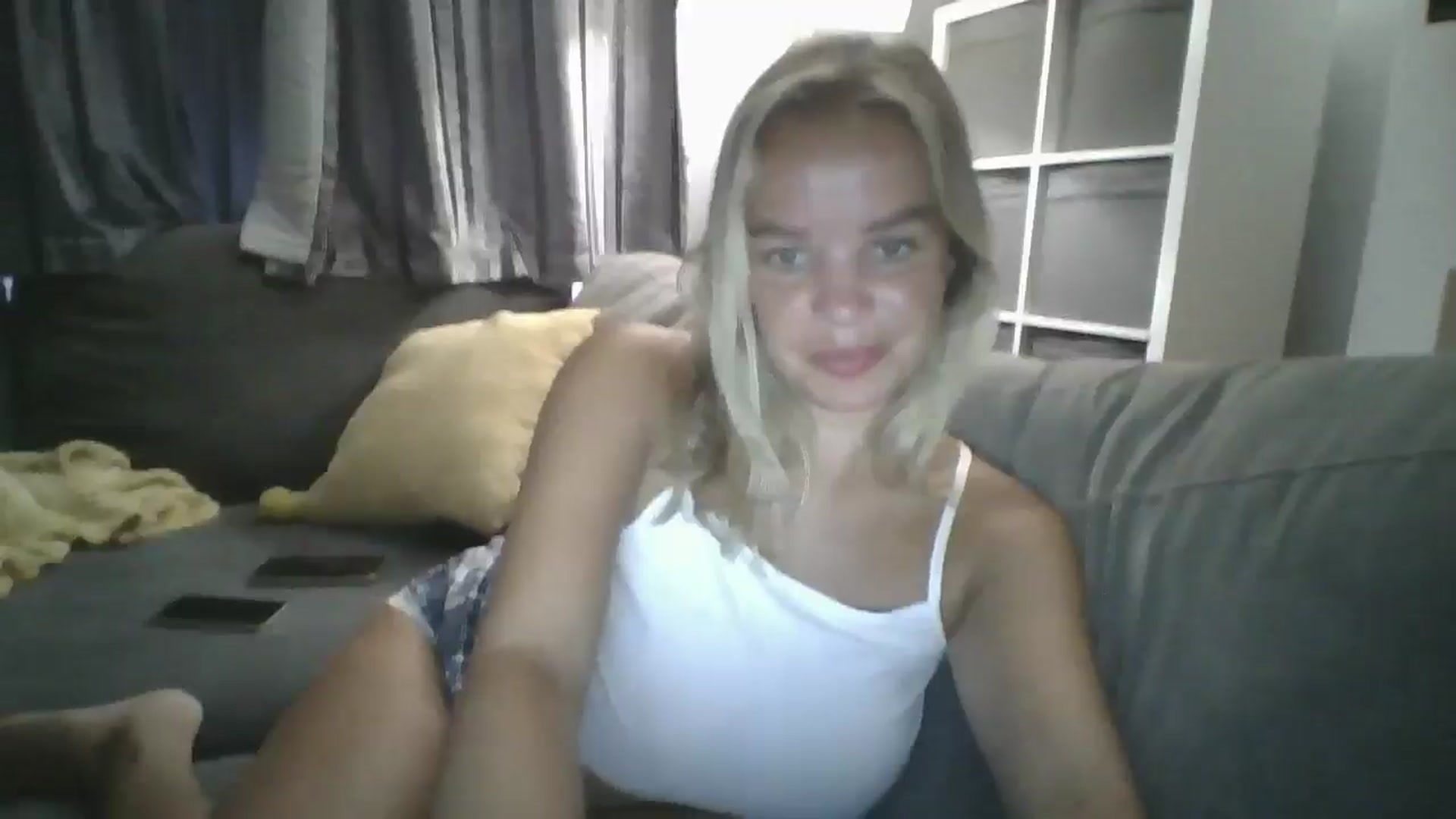 Gallery image thumbnail from TILLY2021's myfreecams stream on, 08/30/2024, 18:57 image 17 of 20