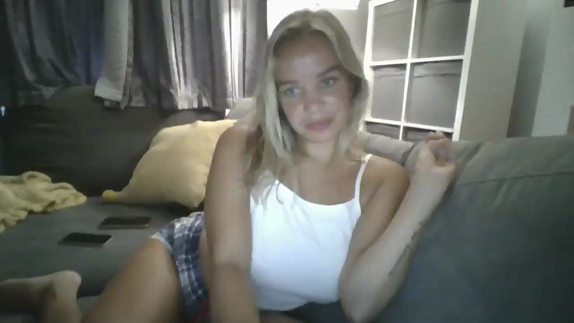 Gallery image thumbnail from TILLY2021's myfreecams stream on, 08/30/2024, 18:57 image 16 of 20