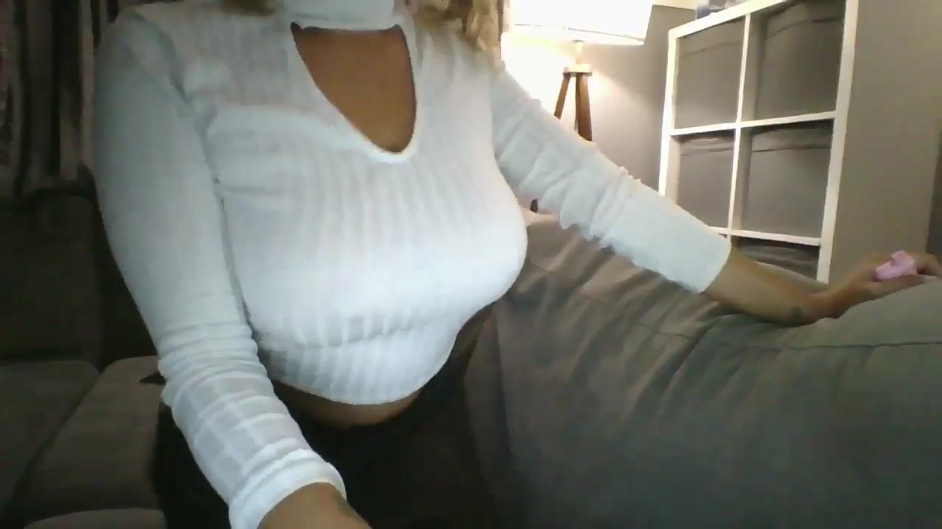 Gallery image thumbnail from TILLY2021's myfreecams stream on, 08/31/2024, 21:27 image 16 of 20