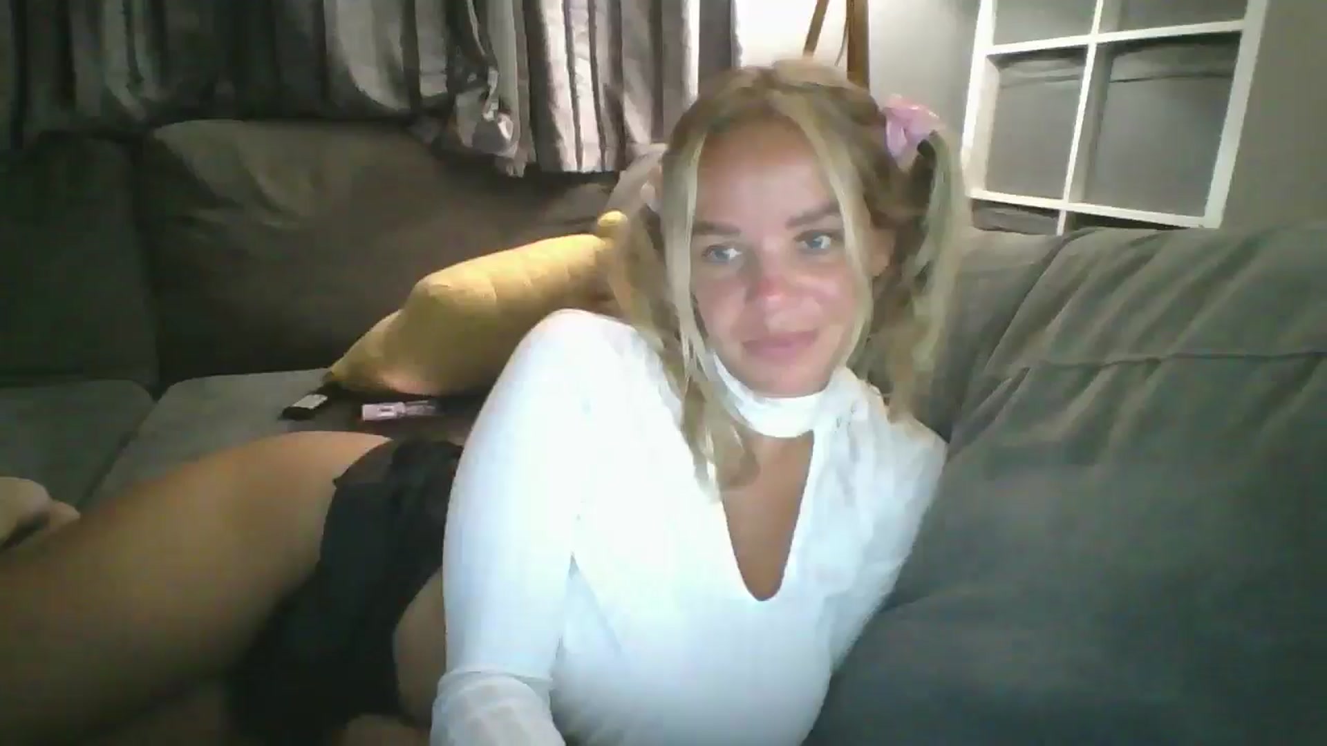 Gallery image thumbnail from TILLY2021's myfreecams stream on, 08/31/2024, 22:52 image 9 of 20
