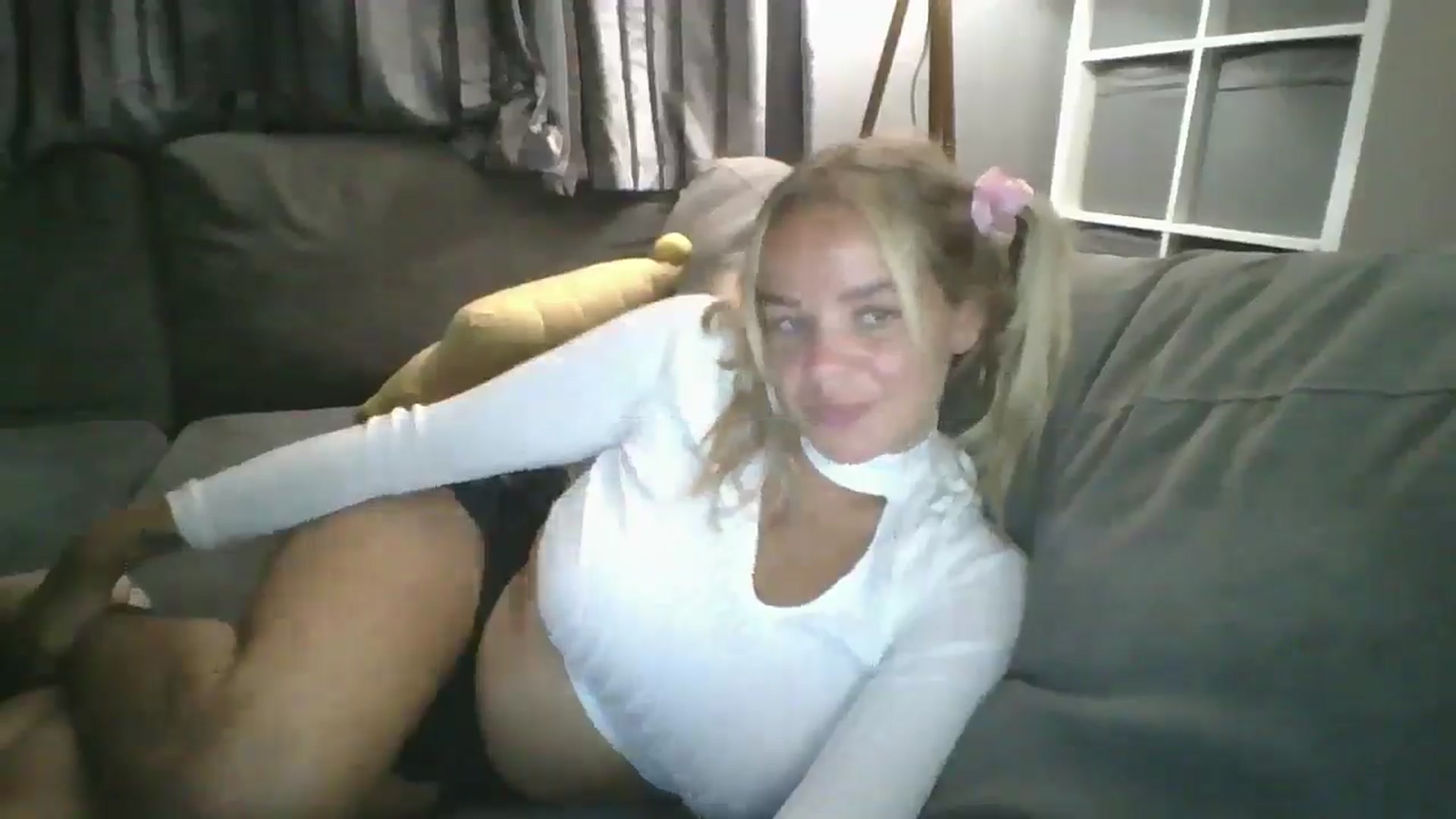 Gallery image thumbnail from TILLY2021's myfreecams stream on, 08/31/2024, 22:52 image 5 of 20