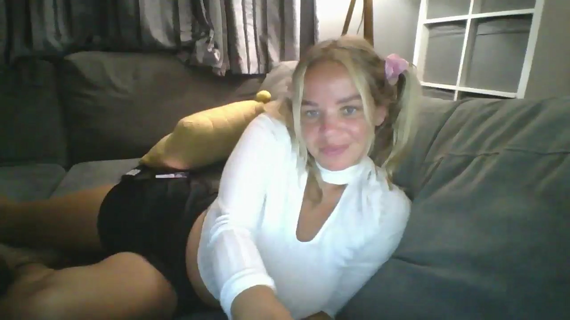 Gallery image thumbnail from TILLY2021's myfreecams stream on, 08/31/2024, 22:52 image 3 of 20