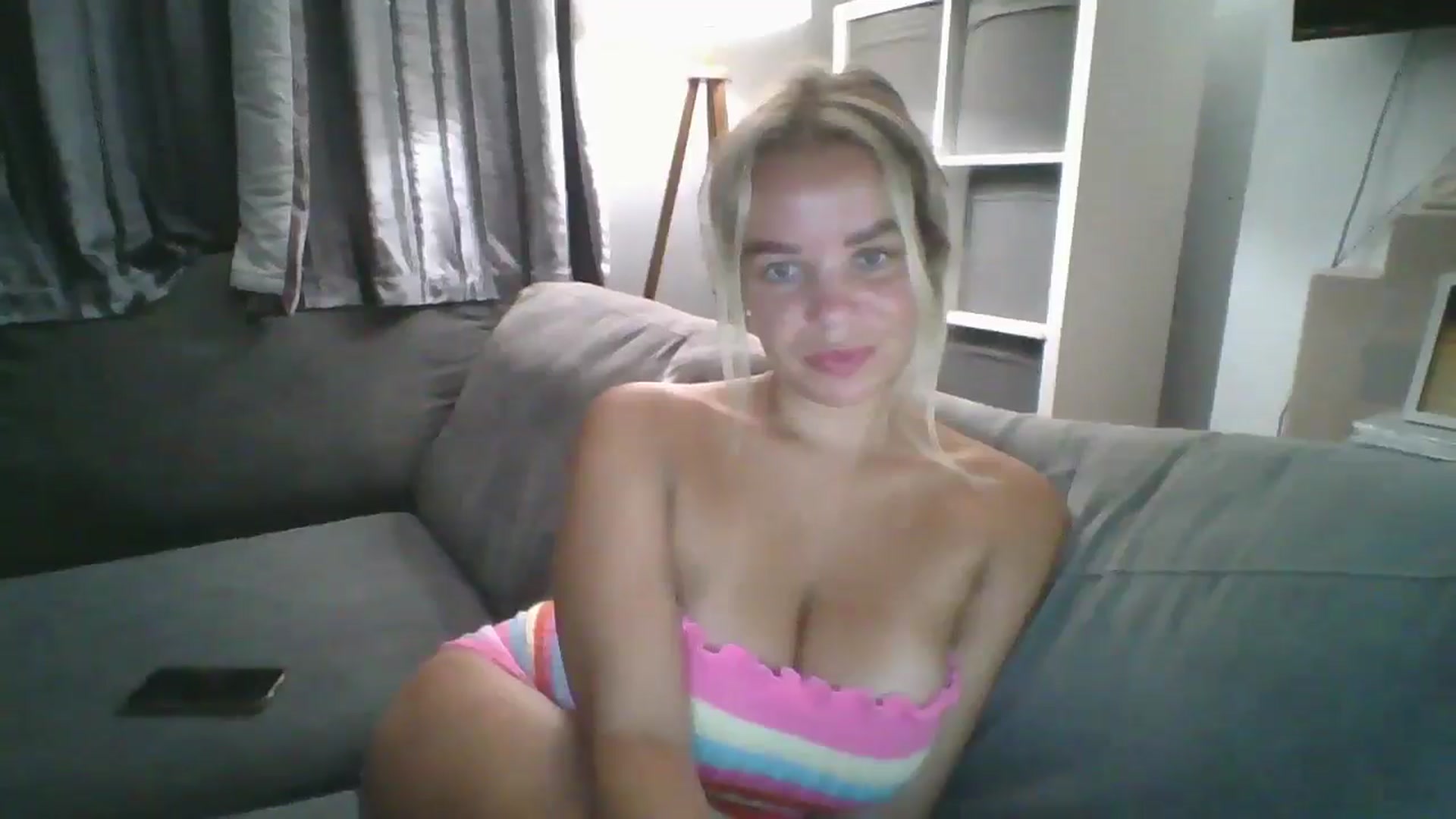 Gallery image thumbnail from TILLY2021's myfreecams stream on, 09/03/2024, 20:49 image 15 of 20