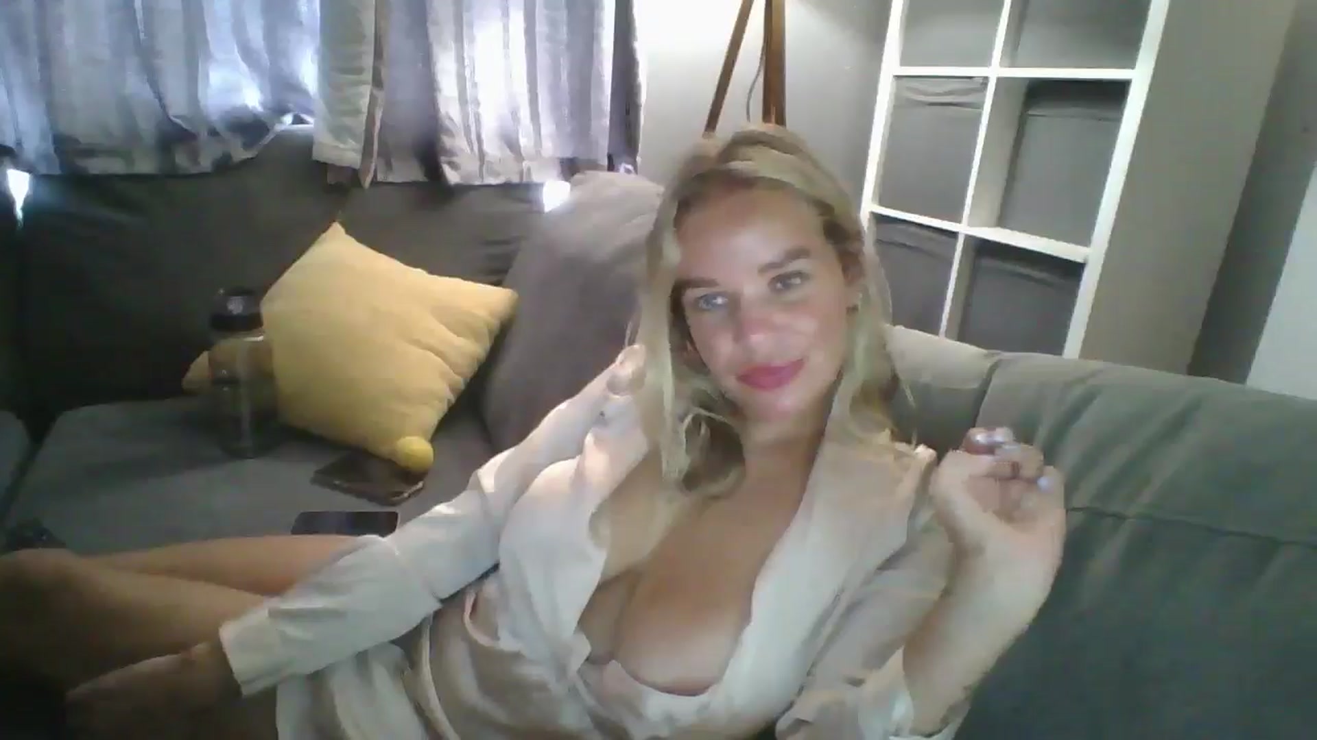 Gallery image thumbnail from TILLY2021's myfreecams stream on, 09/04/2024, 11:33 image 20 of 20