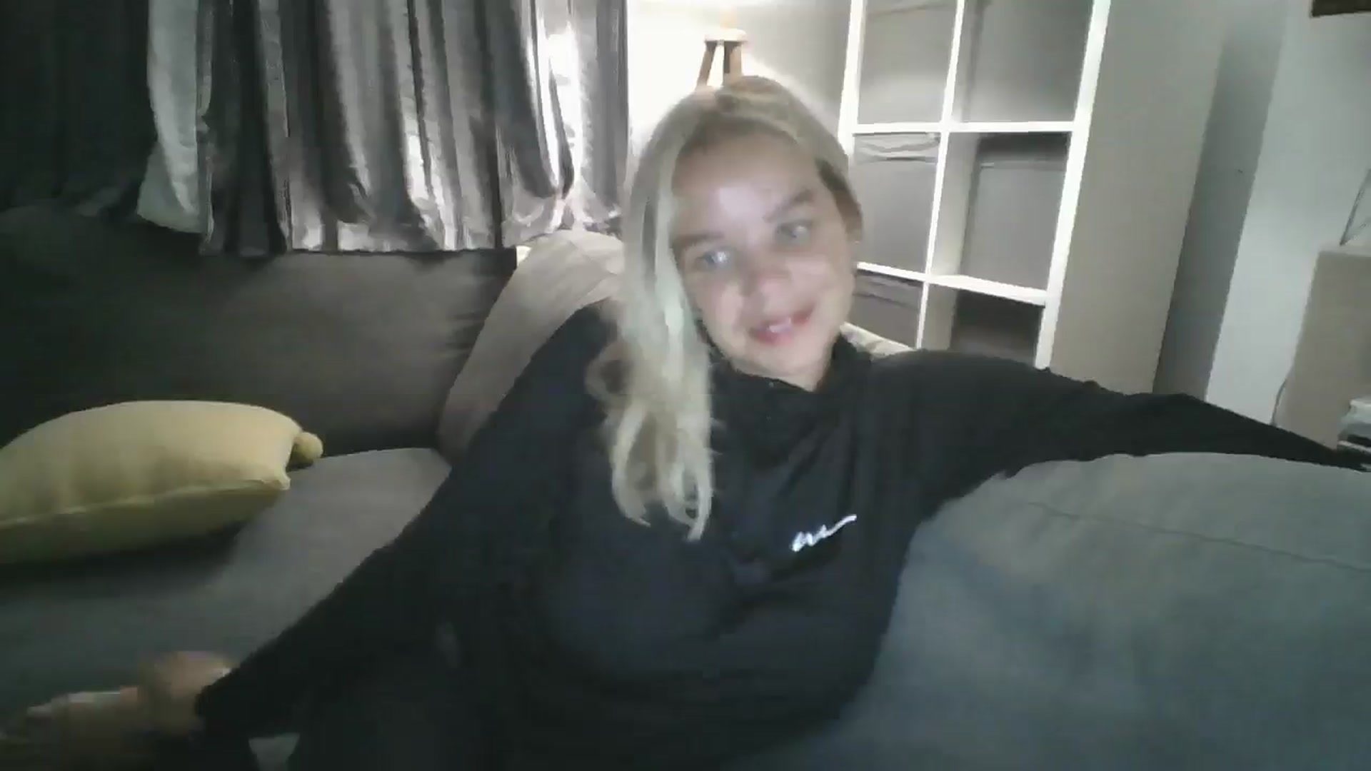 Gallery image thumbnail from TILLY2021's myfreecams stream on, 09/05/2024, 20:41 image 10 of 20