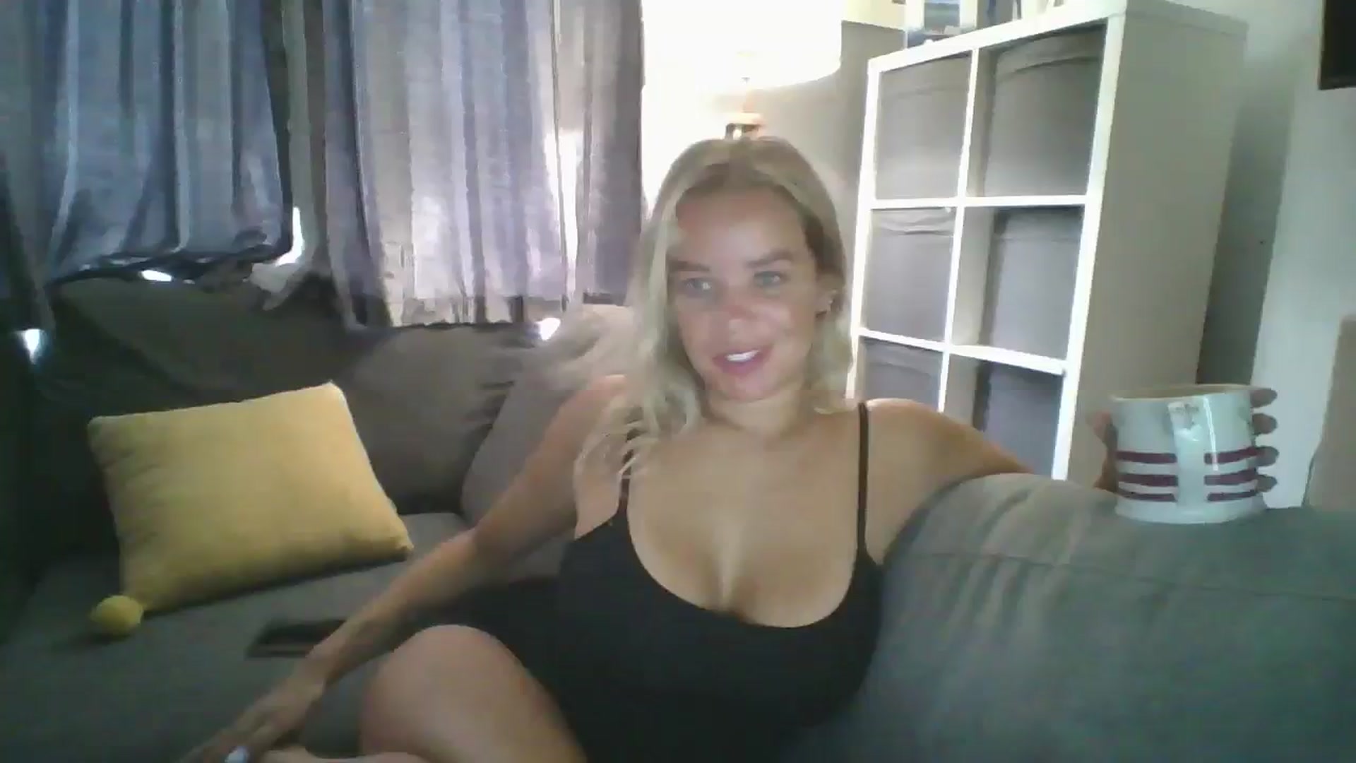Gallery image thumbnail from TILLY2021's myfreecams stream on, 09/06/2024, 11:54 image 1 of 20