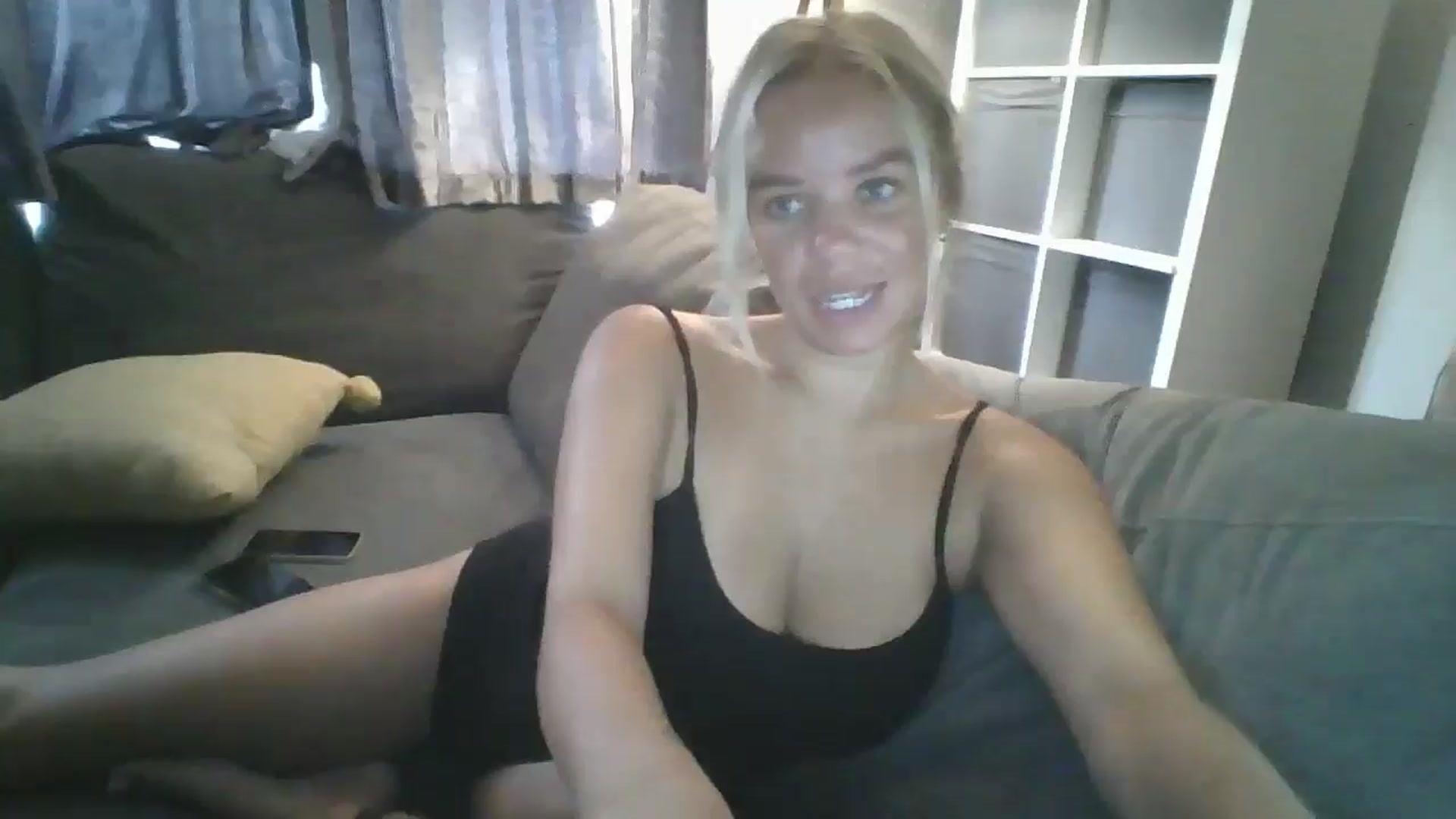 Gallery image thumbnail from TILLY2021's myfreecams stream on, 09/06/2024, 11:54 image 9 of 20