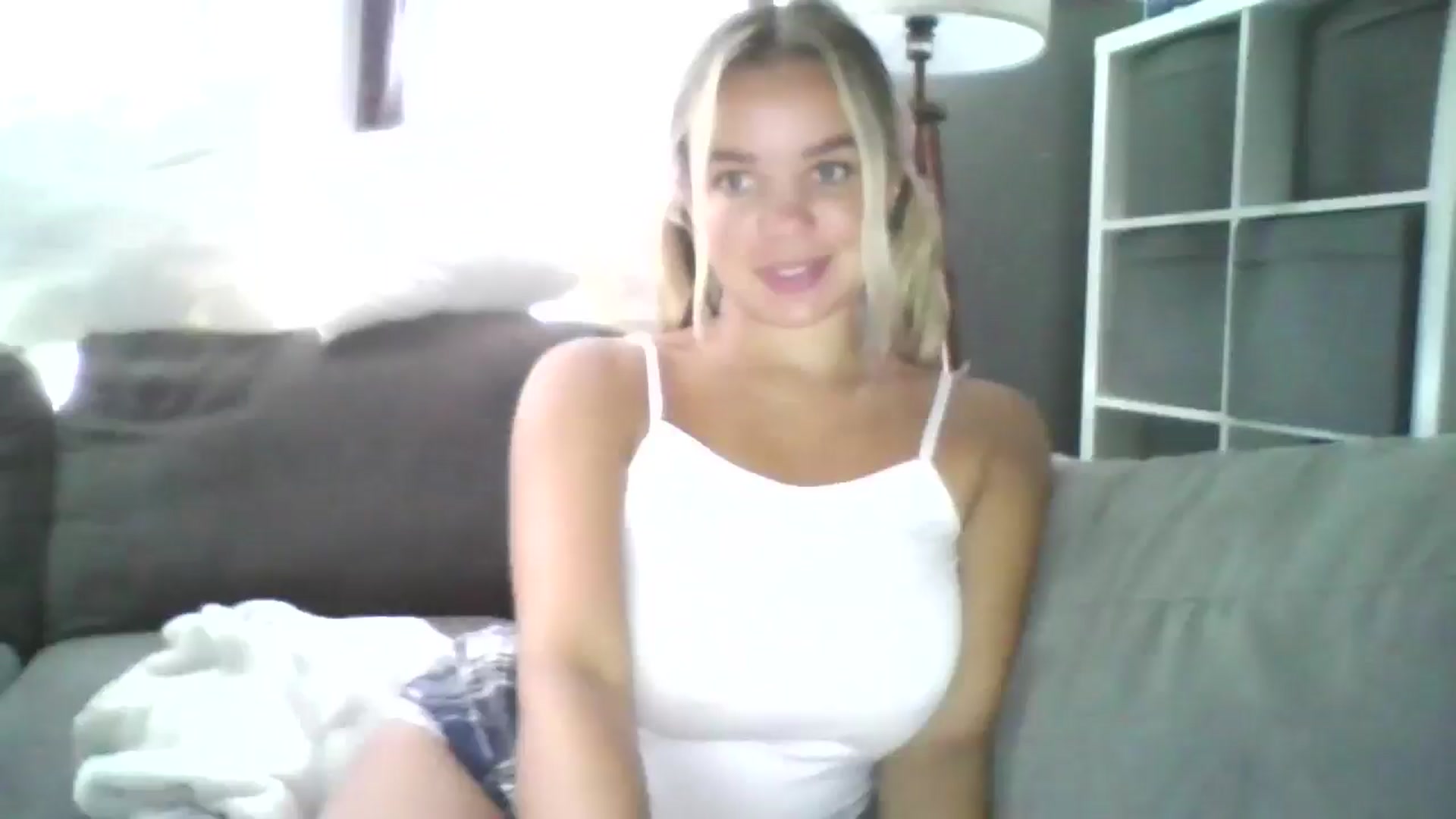 Gallery image thumbnail from TILLY2021's myfreecams stream on, 09/13/2024, 09:14 image 1 of 20