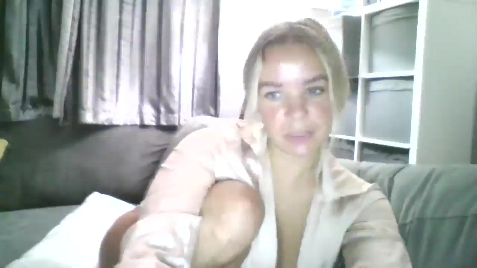 Gallery image thumbnail from TILLY2021's myfreecams stream on, 10/02/2024, 21:45 image 12 of 20