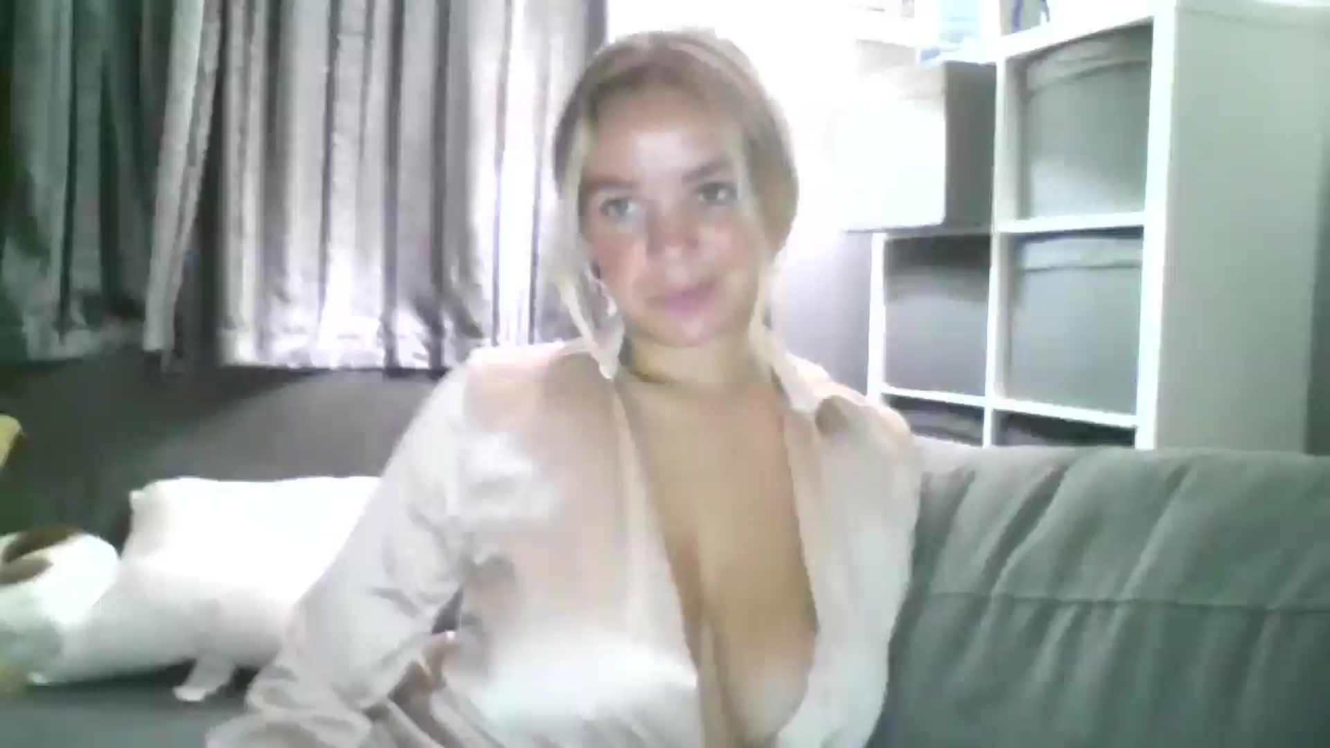 Gallery image thumbnail from TILLY2021's myfreecams stream on, 10/02/2024, 21:45 image 2 of 20