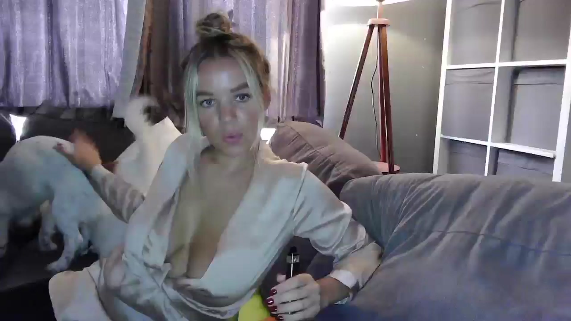 Gallery image thumbnail from TILLY2021's myfreecams stream on, 10/10/2024, 10:59 image 10 of 20