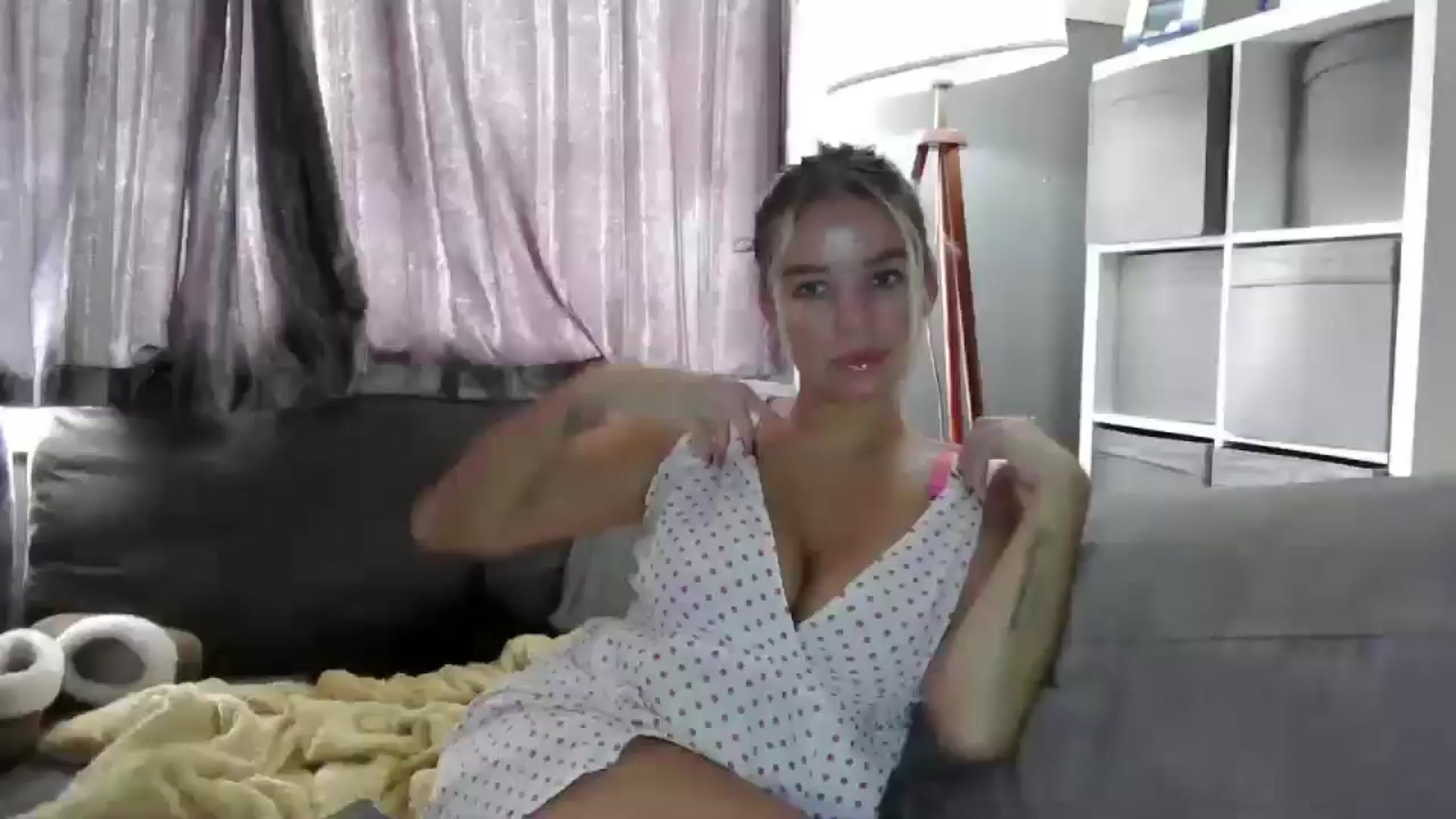 Gallery image thumbnail from TILLY2021's myfreecams stream on, 10/16/2024, 10:56 image 1 of 20
