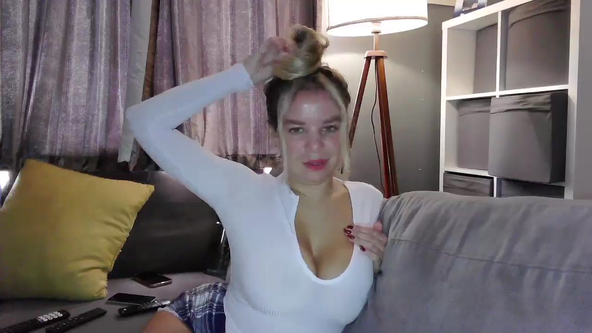 Gallery image thumbnail from TILLY2021's myfreecams stream on, 10/29/2024, 15:22 image 13 of 20