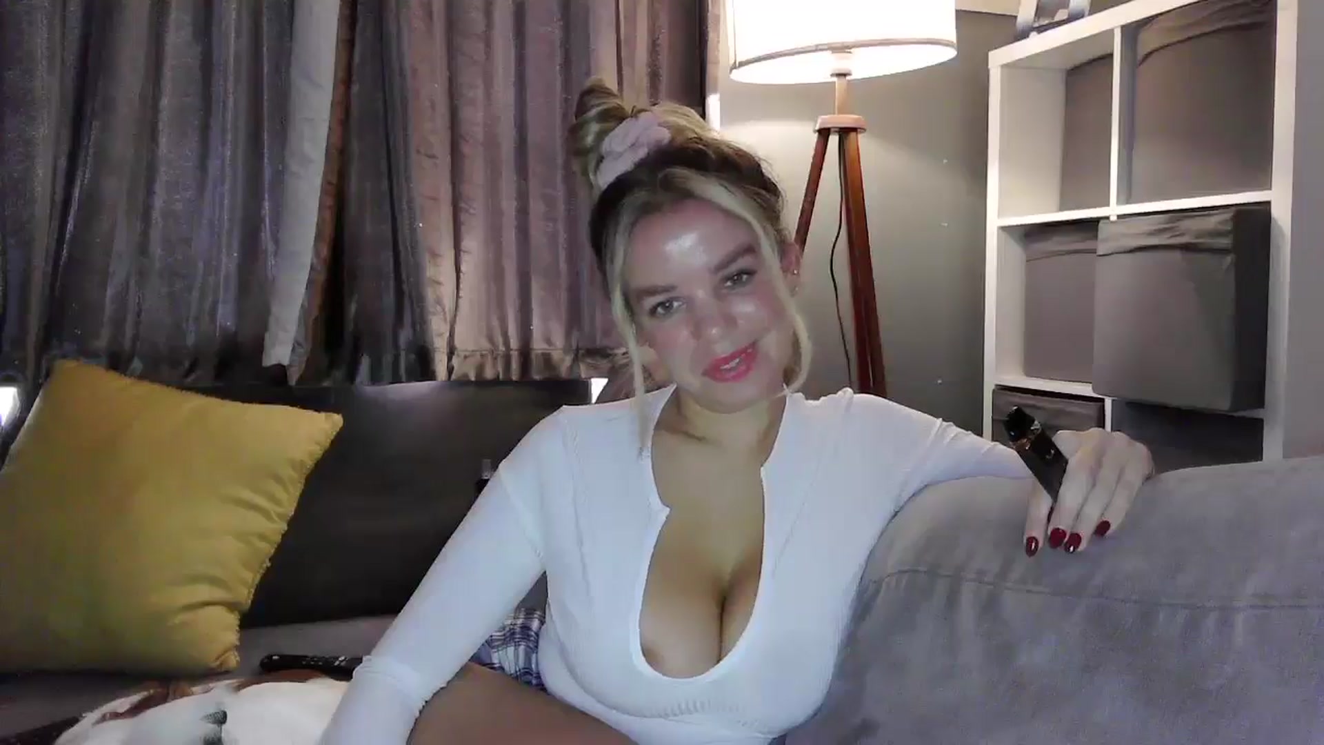 Gallery image thumbnail from TILLY2021's myfreecams stream on, 10/29/2024, 16:58 image 9 of 20