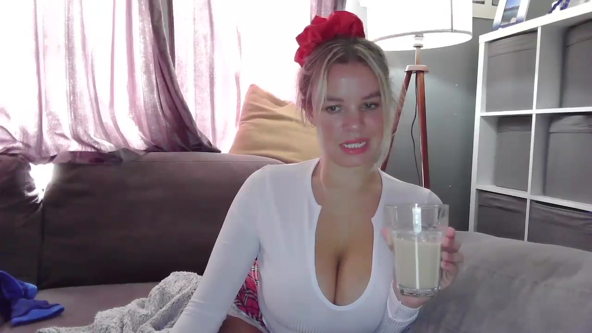 Gallery image thumbnail from TILLY2021's myfreecams stream on, 11/12/2024, 11:59 image 20 of 20
