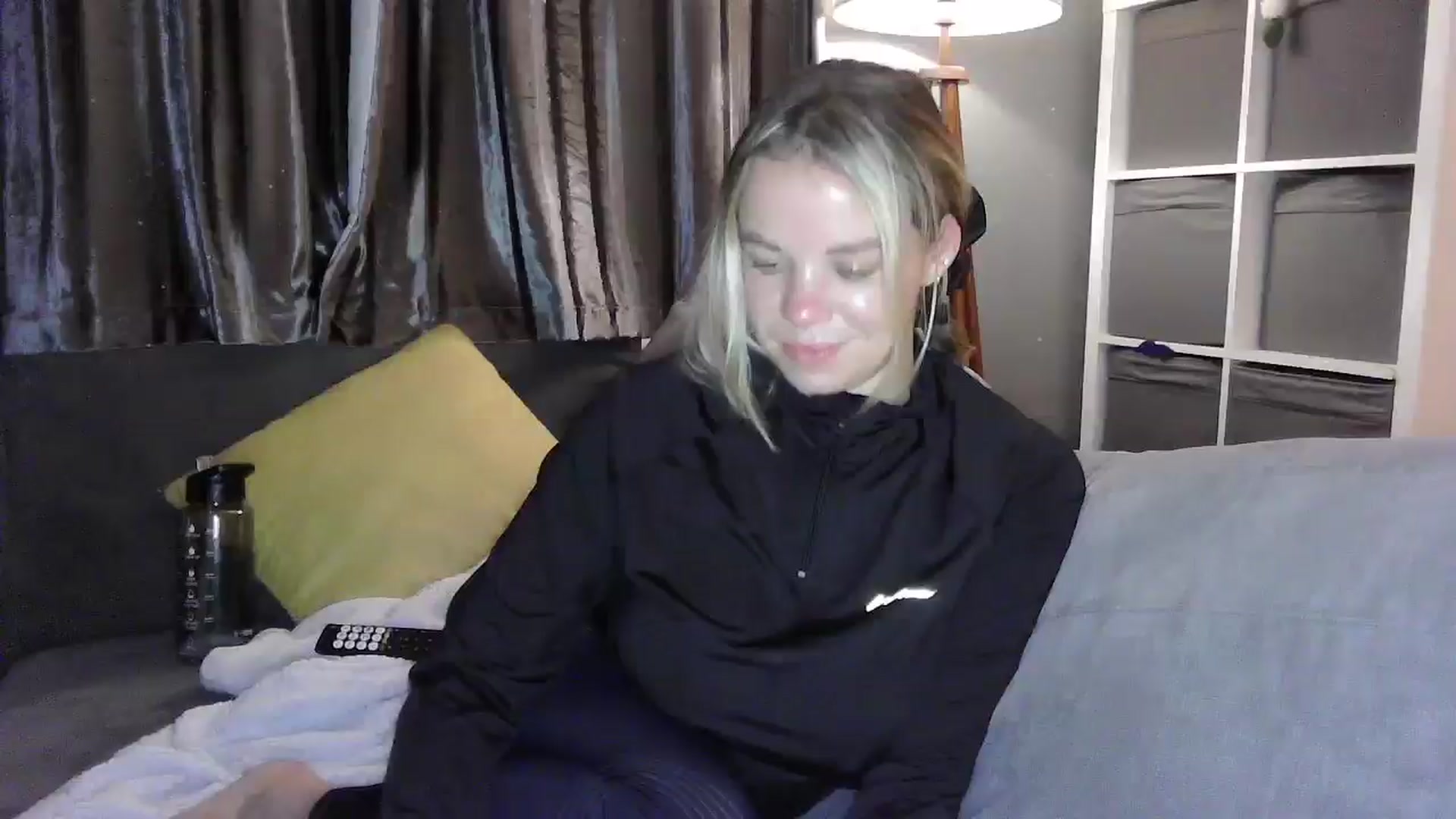 Gallery image thumbnail from TILLY2021's myfreecams stream on, 11/26/2024, 24:59 image 4 of 20